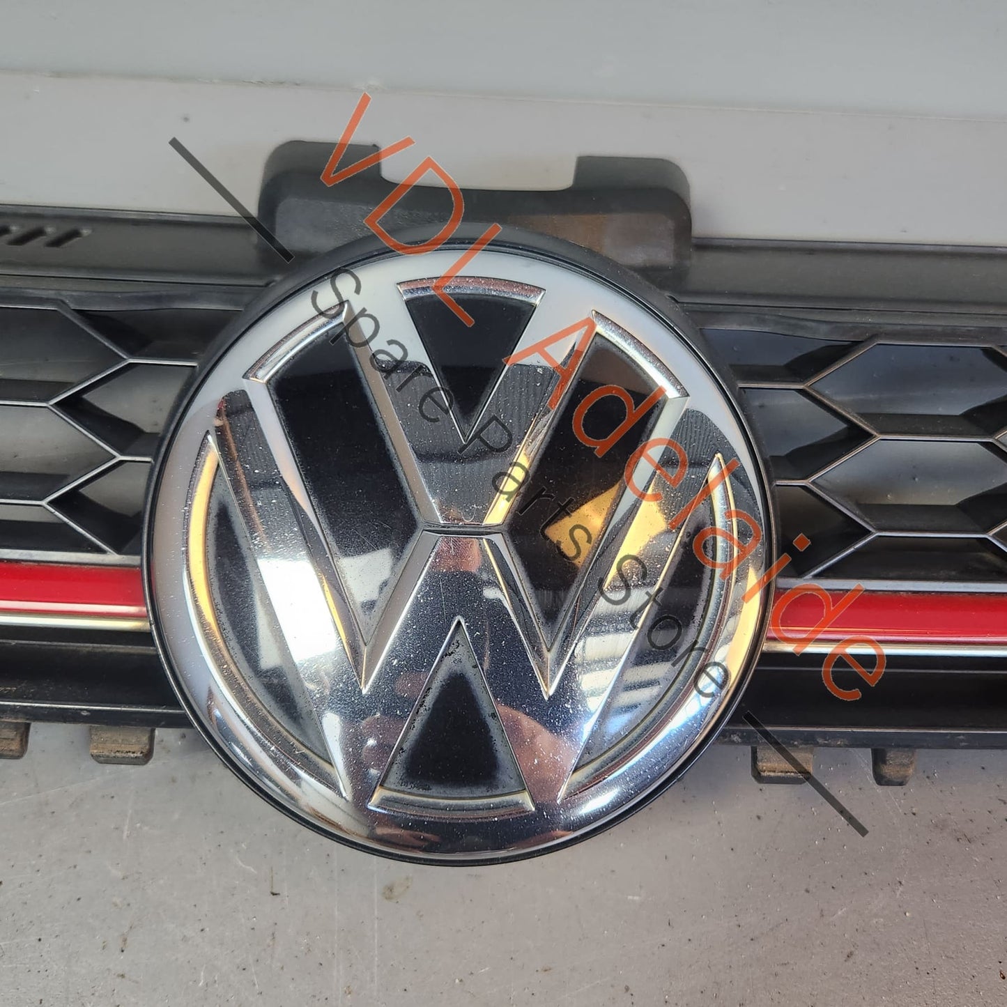 5G0853651ALBTU 5G0853679PWYR VW Golf Gti Mk7 Front Radiator Grille with Badges Tornado Red 5G0853651AL BTU 5G0853679P WYR