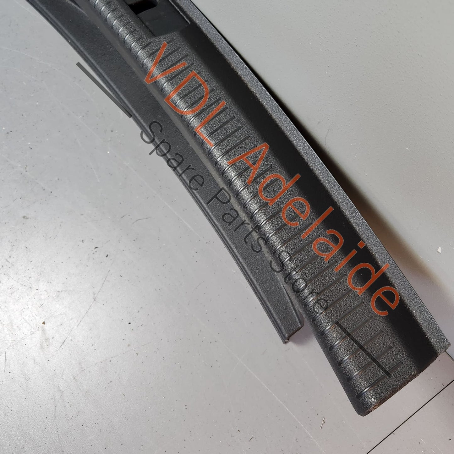 5G6863459K82V VW Golf MK7 Rear Hatch Boot Cargo Load Edge Trim Strip Interior Trim 5G6863459K 82V