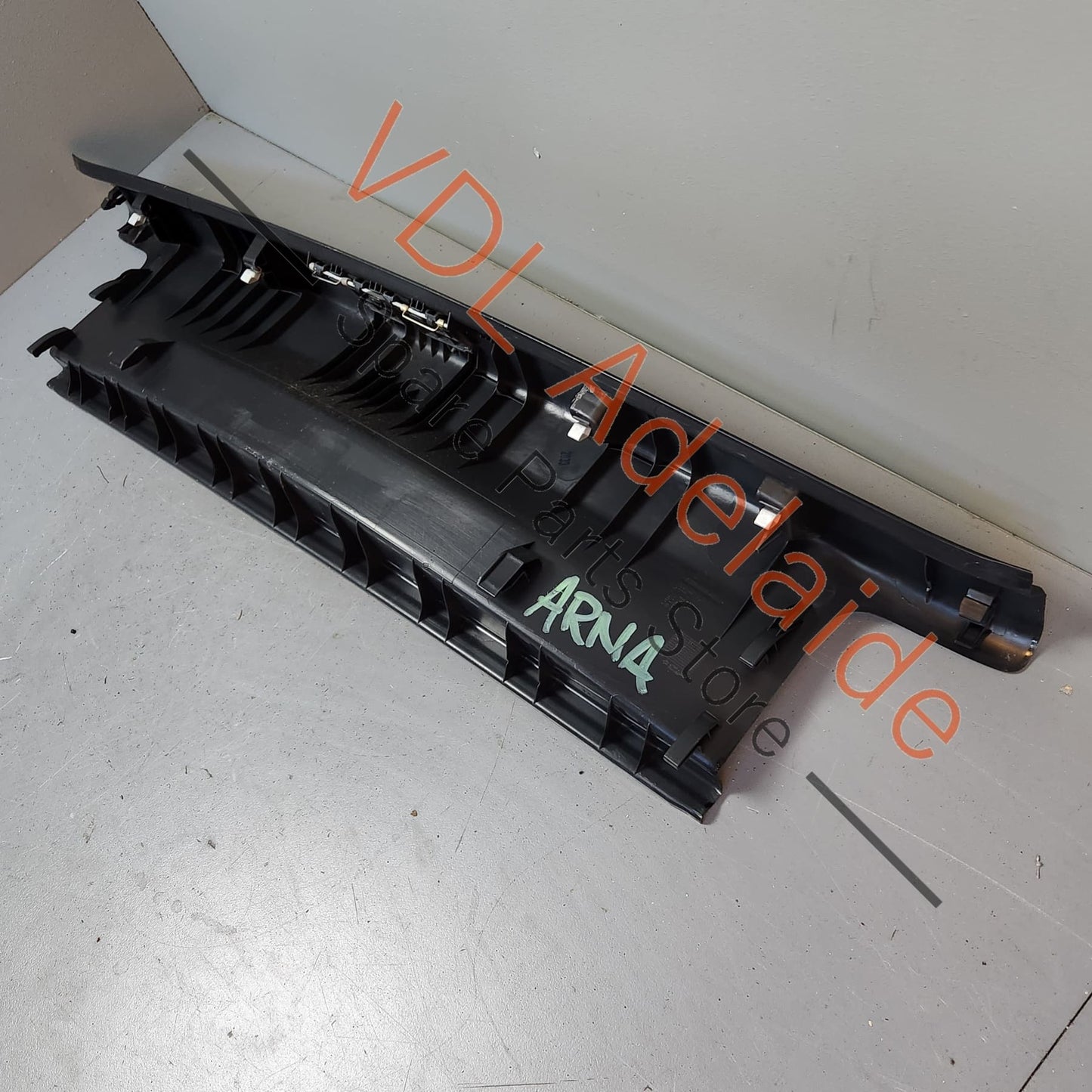 5G6863459K82V VW Golf MK7 Rear Hatch Boot Cargo Load Edge Trim Strip Interior Trim 5G6863459K 82V