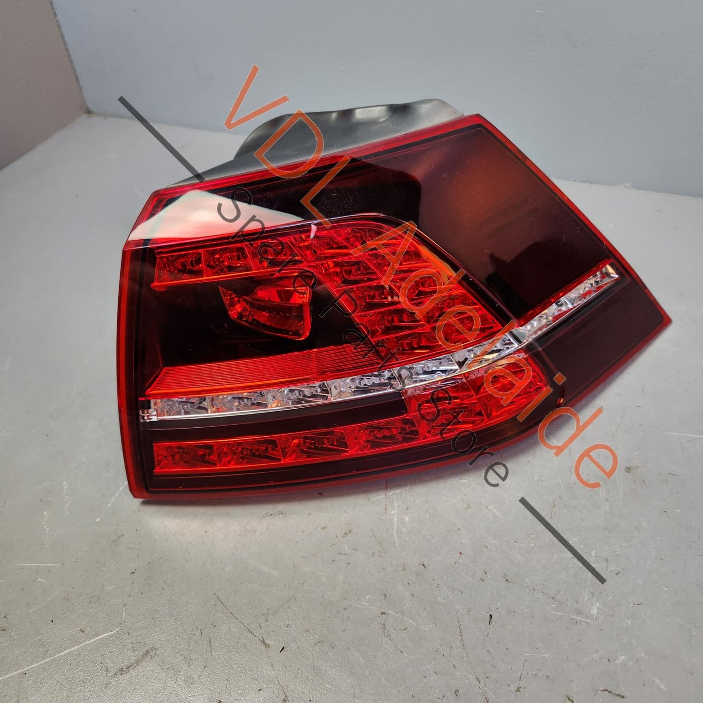 5G0945208 VW Golf MK7 Right Side Outer LED Tail Light Taillight 5G0945208