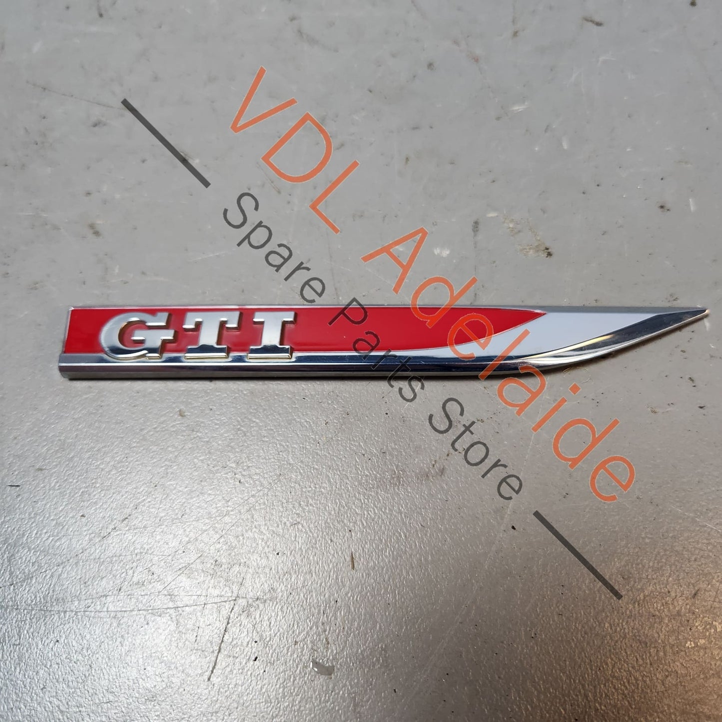5G0853688ATJZQ VW Golf Mk7 Polo Gti Genuine OEM RHS Fender Badge 5G0853688AT JZQ