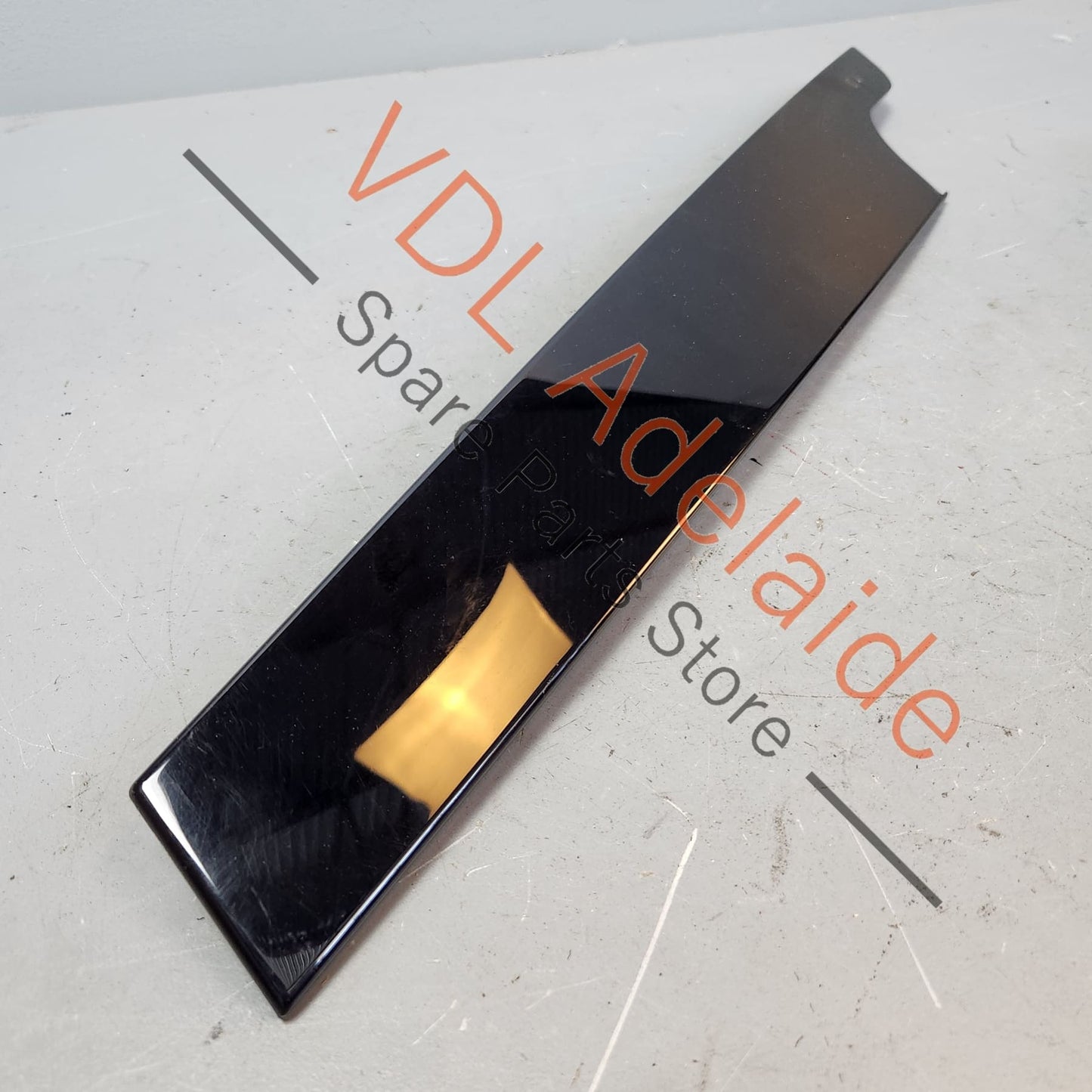 5G4837902C 5G4837890B VW Golf Mk7 Gloss Black Front Right B Pillar Exterior Trim for Door Window Frame 5G4837902C 5G4837890B