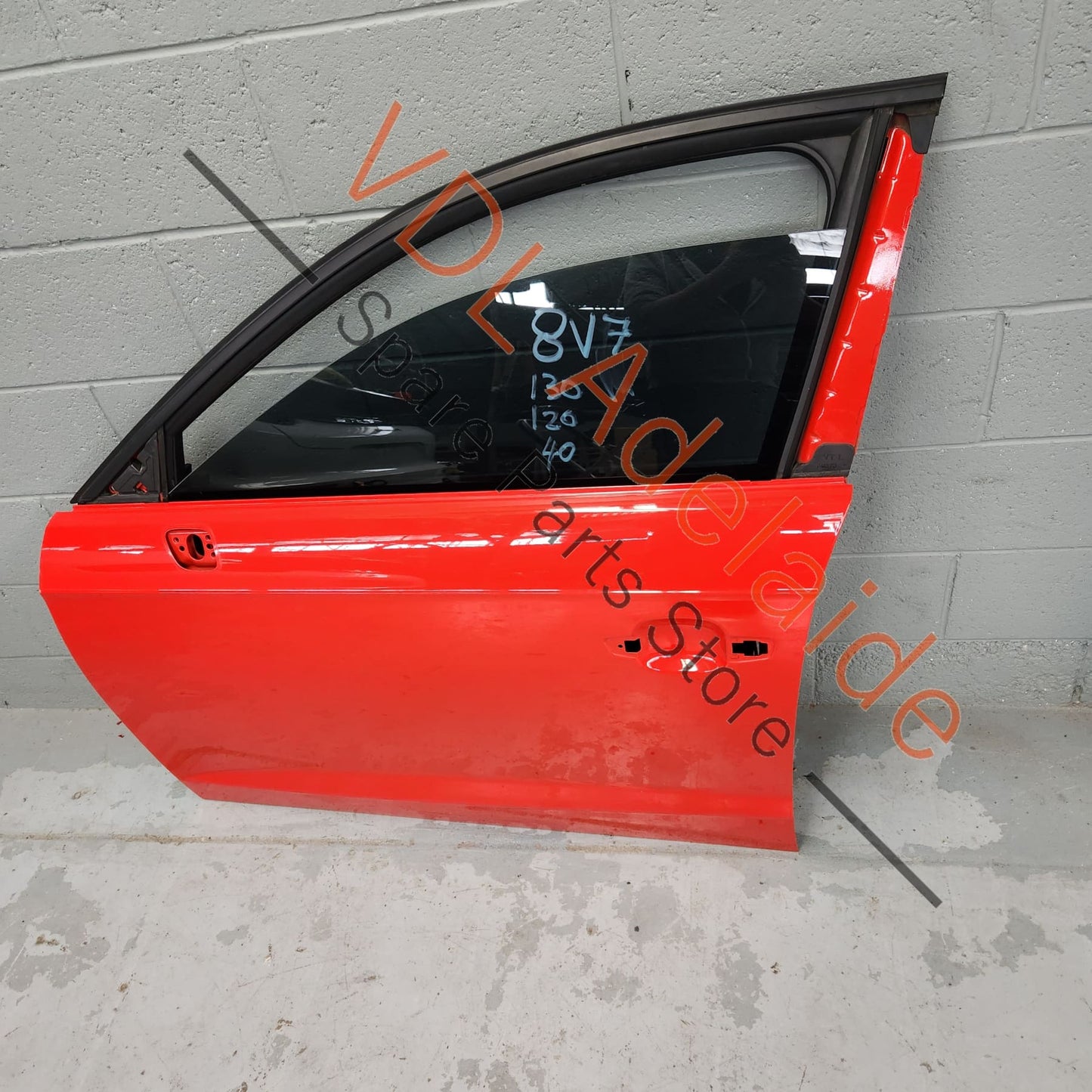 8V4831051B 8V4845201A Audi A3 S3 RS3 8V Hatch Sportback Front Left Door Shell Panel 8V4831051B 8V4845201A Y6Y6 Y6 / Y3T Catalunya Red Metallic