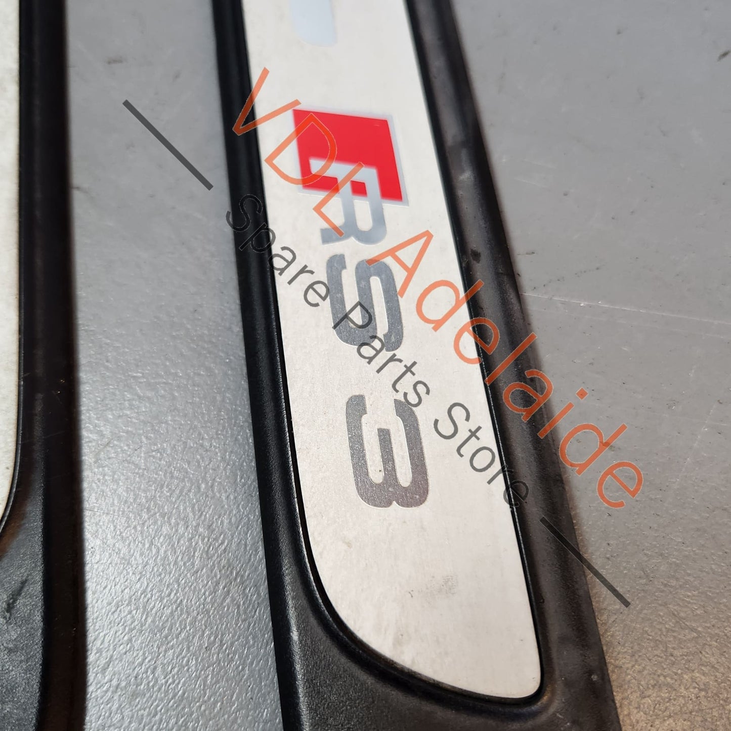 8V4853491H 8V4853492H 8V4853491S 8V4853492J Audi RS3 8V Door Entry Sil Sill Trim Strip Decal Trim 8V4853491H 8V4853491S 8V4853492H 8V4853492J