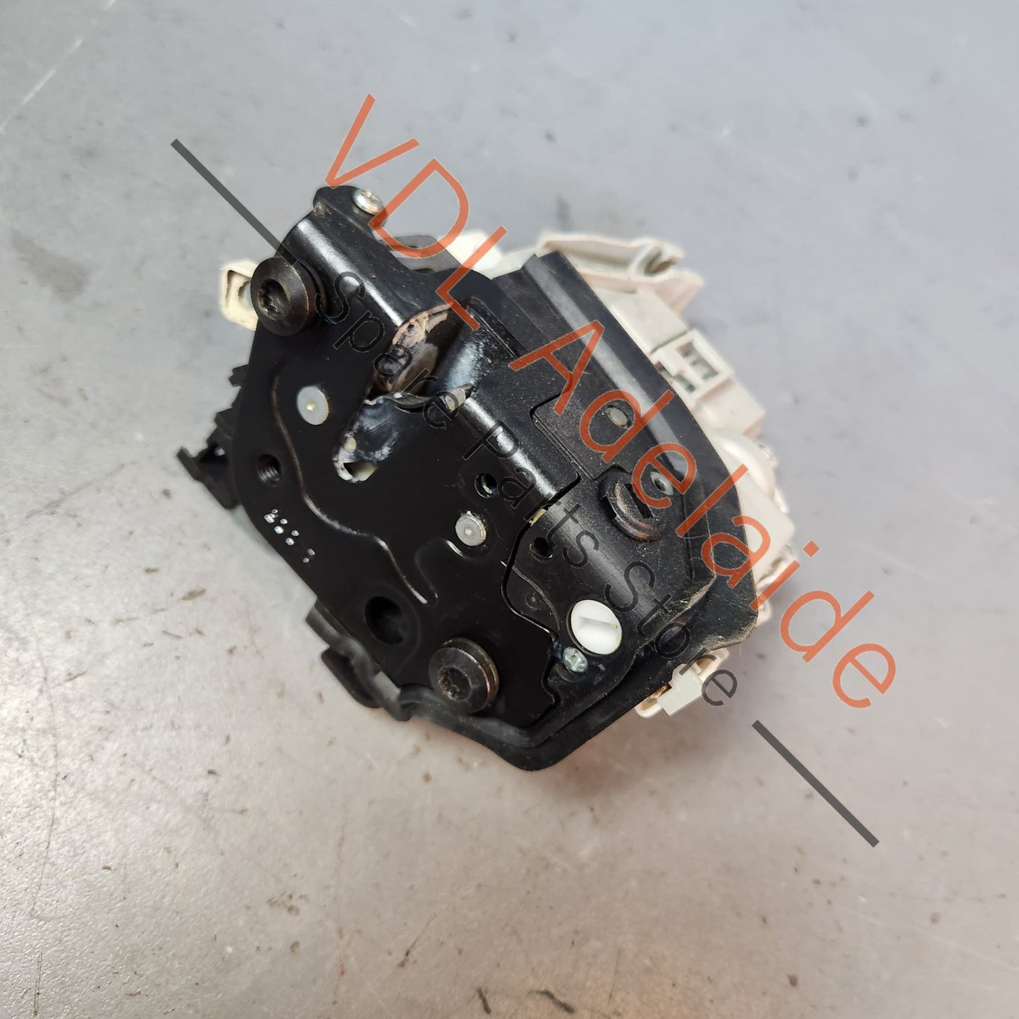 8K0839016F Audi A3 S3 RS3 8V Rear Right Door Lock Mechanism 8K0839016F