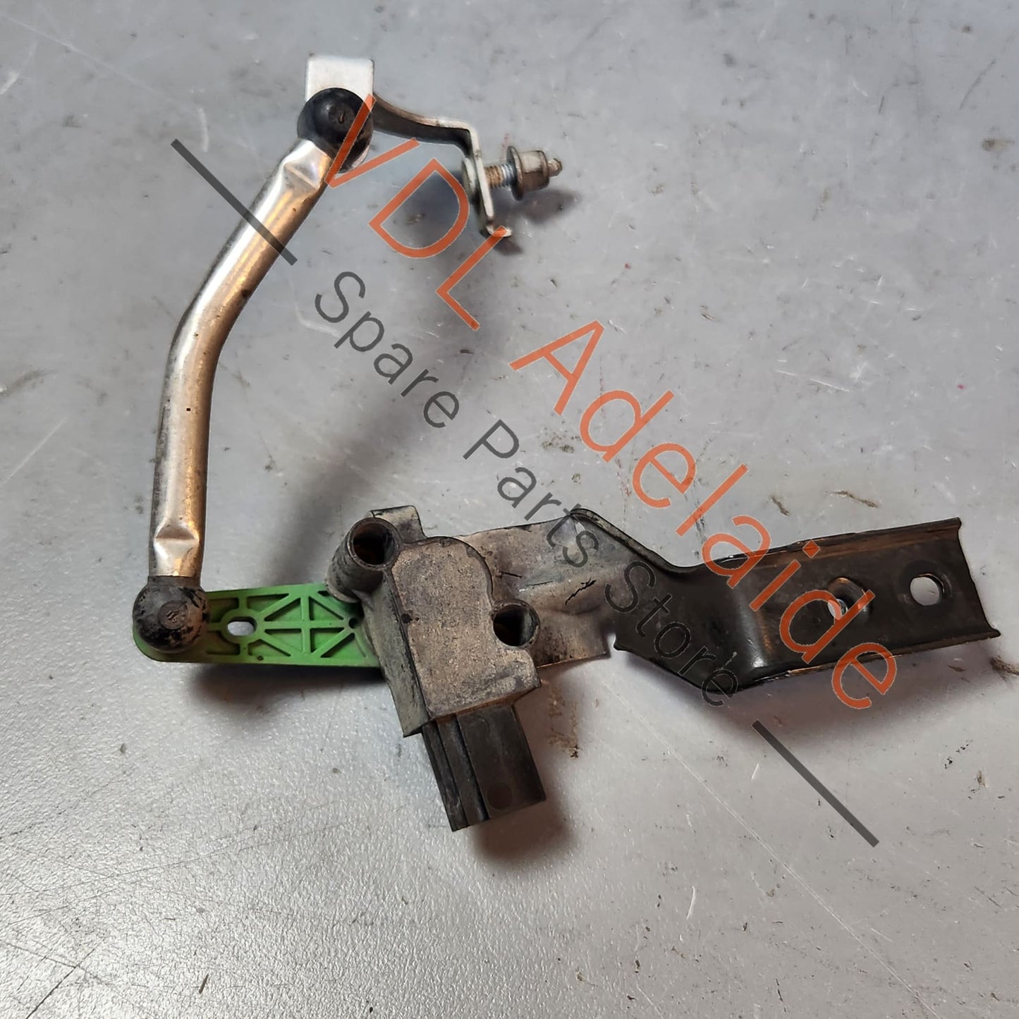 5Q0412522C Audi A3 S3 RS3 8V Front Right Suspension Level Sensor With Poles 5Q0412522C