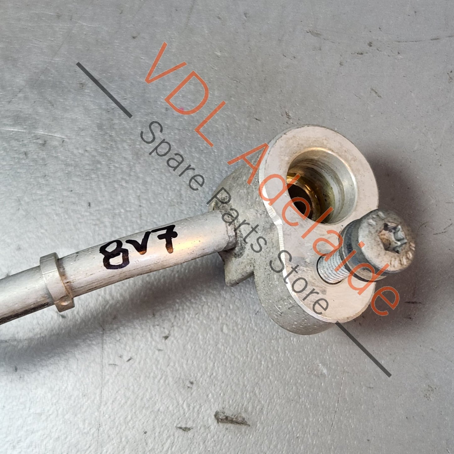 8V0820741A Audi RS3 8V Front Right Air Conditioning Pipe Hose for Refrigerant 8V0820741A