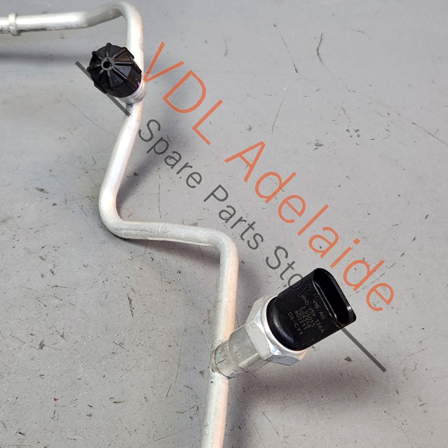 8V0820741A Audi RS3 8V Front Right Air Conditioning Pipe Hose for Refrigerant 8V0820741A