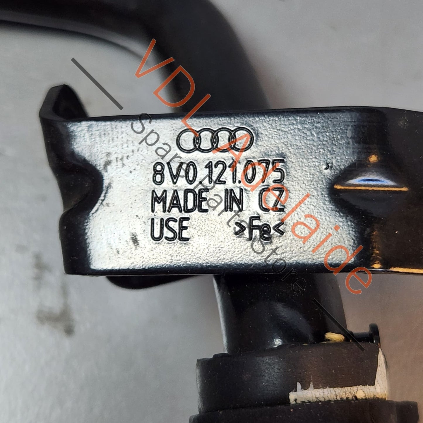 8V0121075 Audi RS3 8V Coolant Hose Pipe 8V0121075