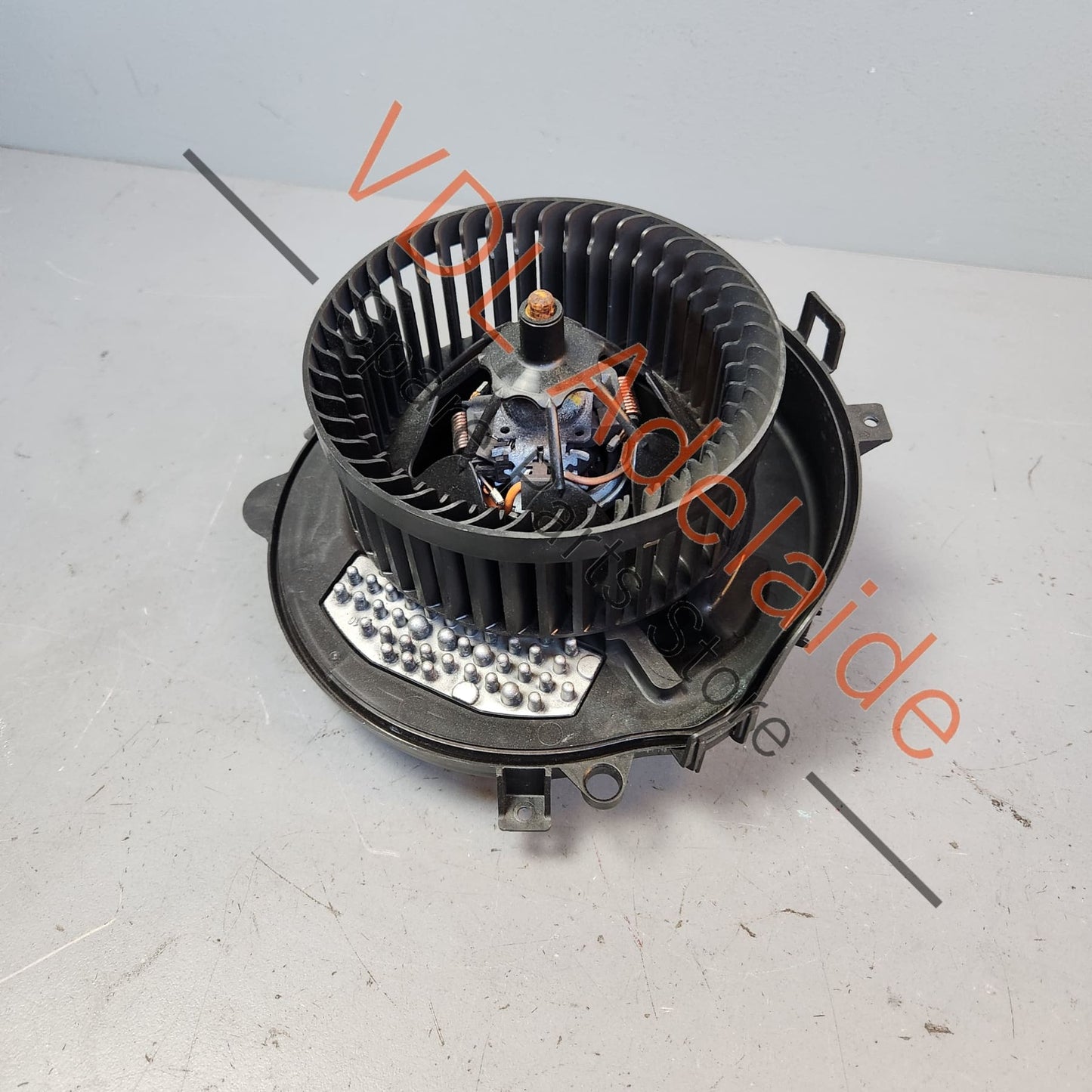 5Q0907521C 3Q2819021 5WC819021A 5WA907521 Audi RSQ3 8V Blower Fan Motor & Control Resistor 5Q0907521C 3Q2819021 5WC819021A 5WA907521
