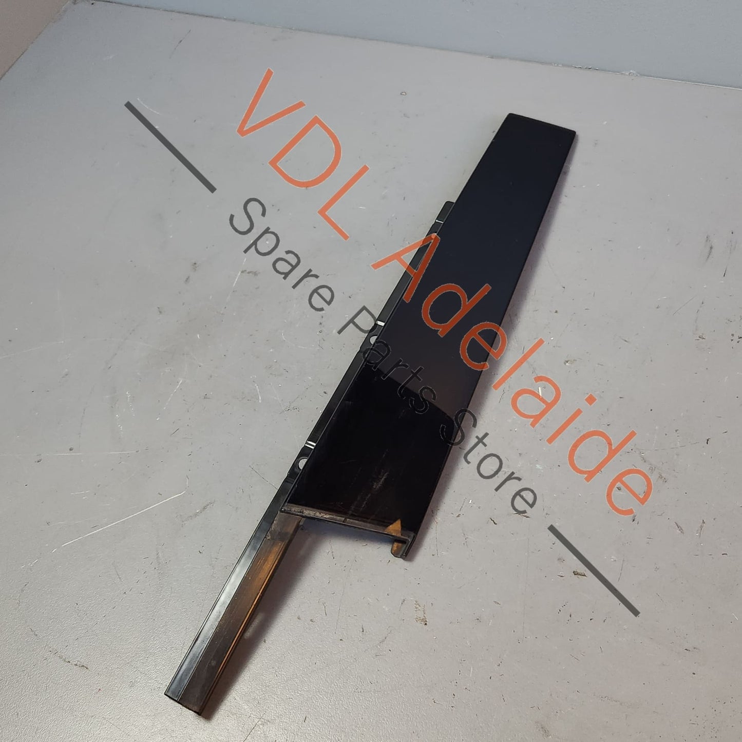 8V4837901A Audi A3 S3 RS3 8V Front Left Door Exterior Trim for B-Pillar Black Glossy 8V4837901A