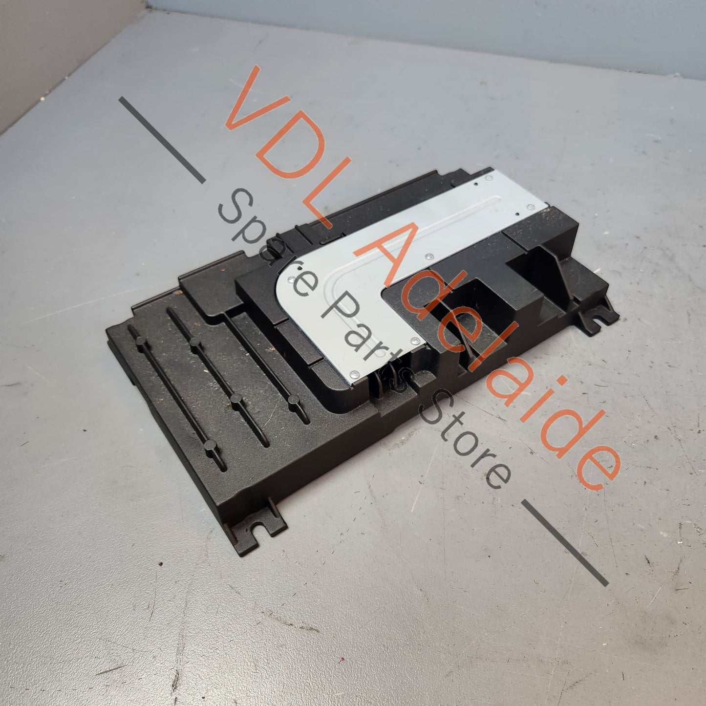8V0035465D Audi A3 S3 RS3 8V Premium BOSE Amplifier for Sound System 8V0035465D