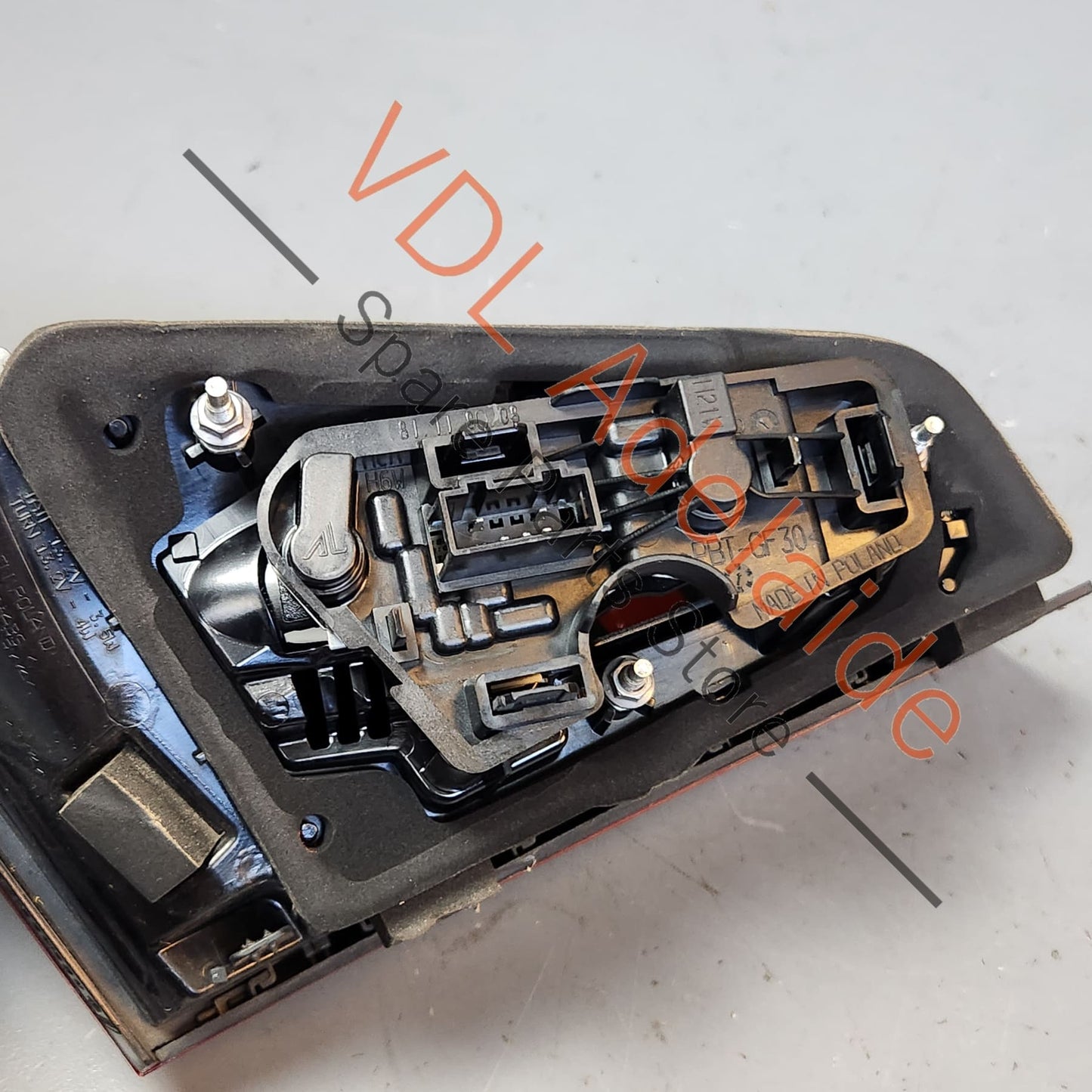 8V4945094A Audi A3 S3 RS3 8V Right Inner Rear Brake Light LED 8V4945094A