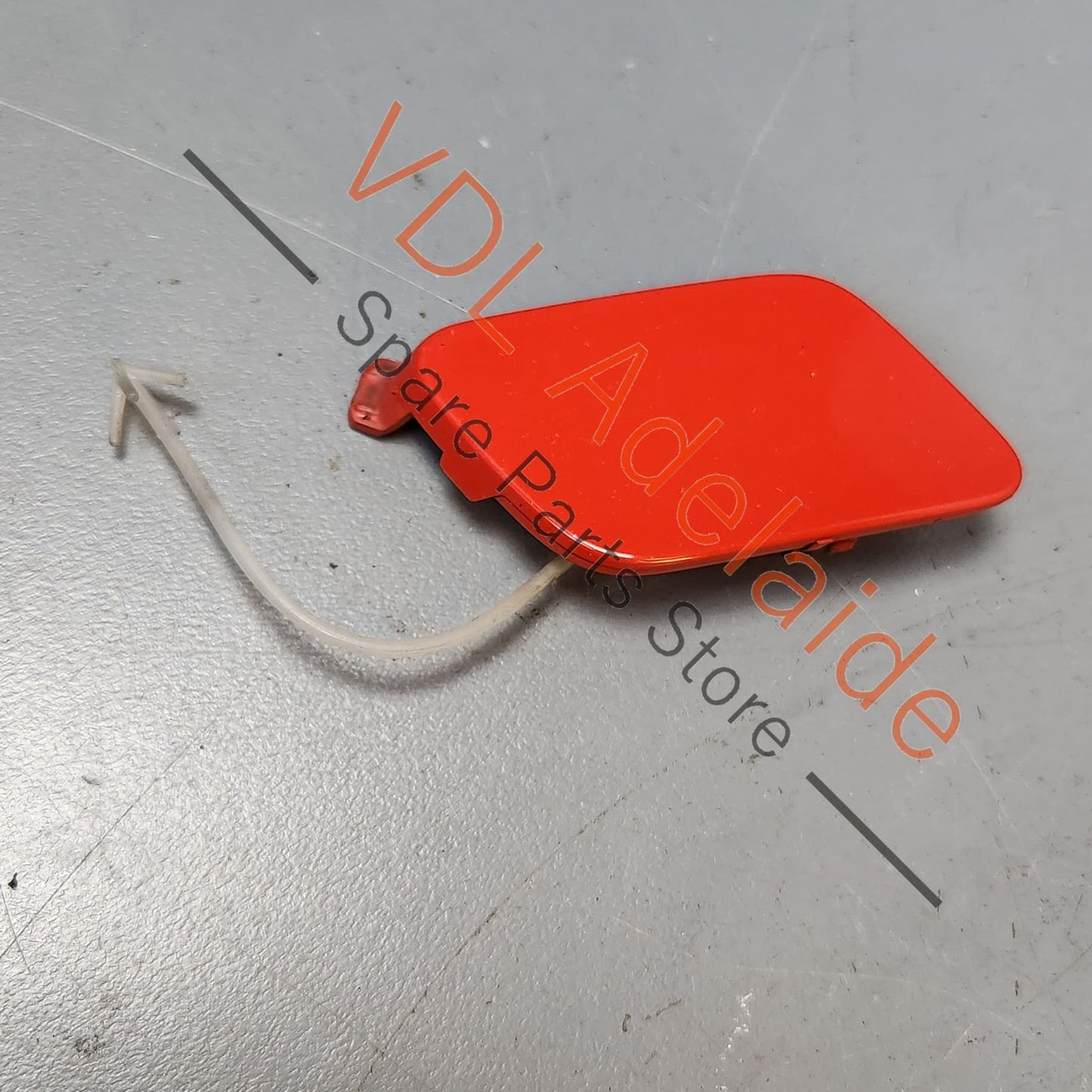 8V4807241 Audi RS3 8V Front Bumper Bar Tow Hook Cover Trim 8V4807241 Y6Y6 Y6 / Y3T Catalunya Red Metallic