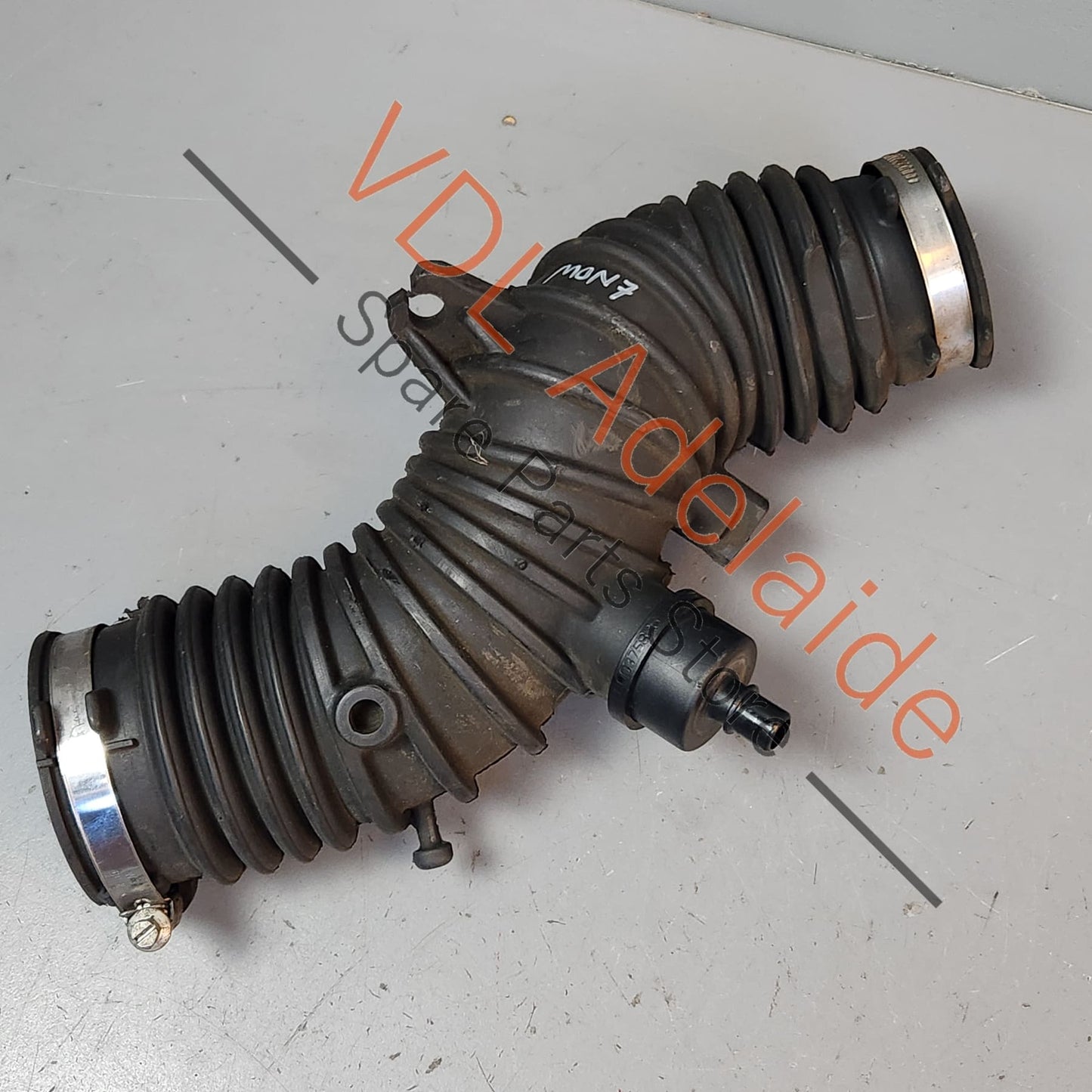 8200907900 Renault Megane RS250 RS265 RS275 Air Filter Intake Pipe Hose 8200907900