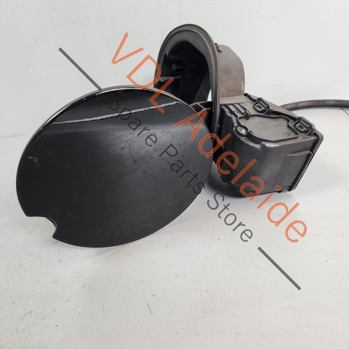 788300006R 781200020R Renault Megane Fuel Tank Filler Door with Cap Black Metallic 788300006R 781200020R
