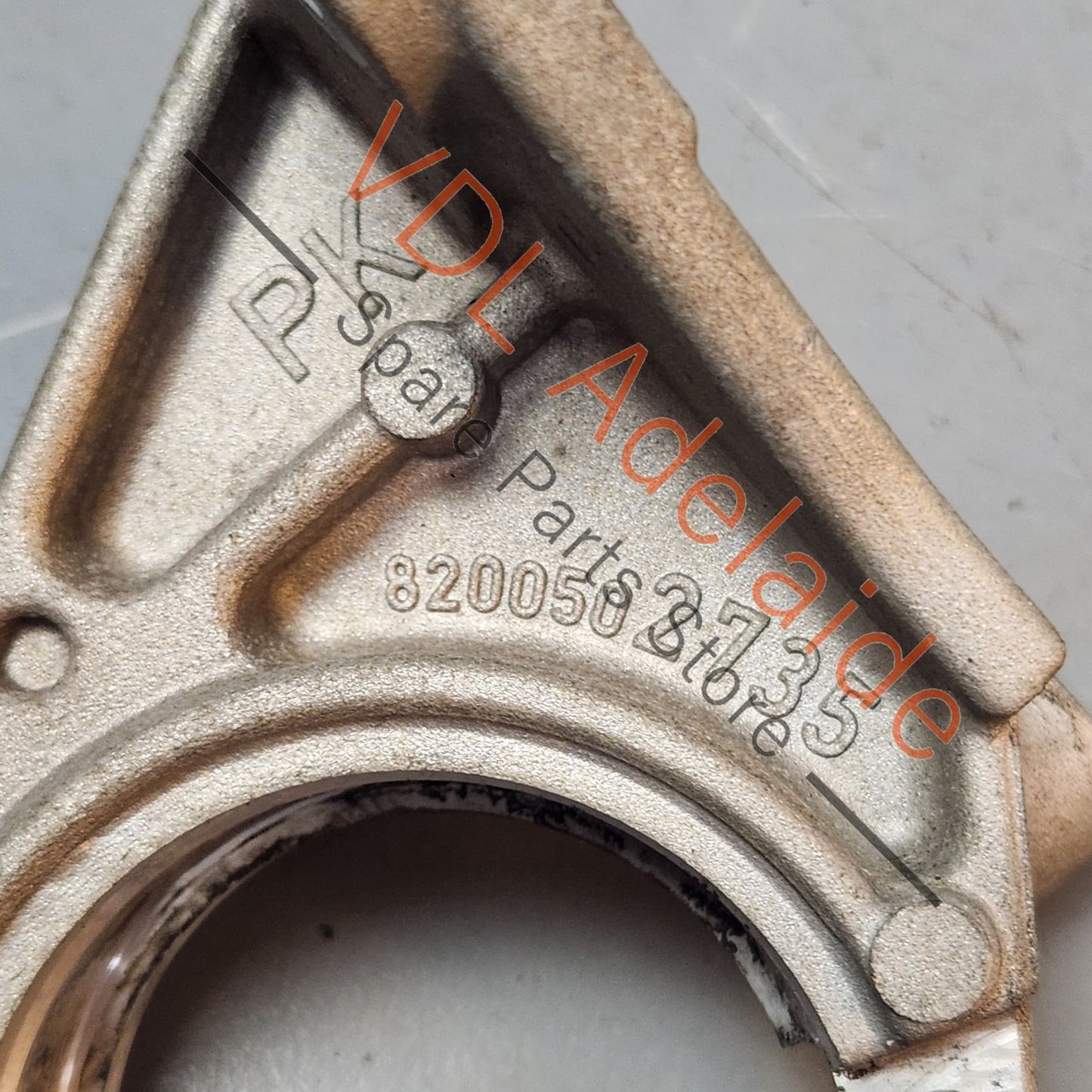 8200502735 Renault Megane RS250 Front Right Axle Driveshaft Support Bracket 8200502735