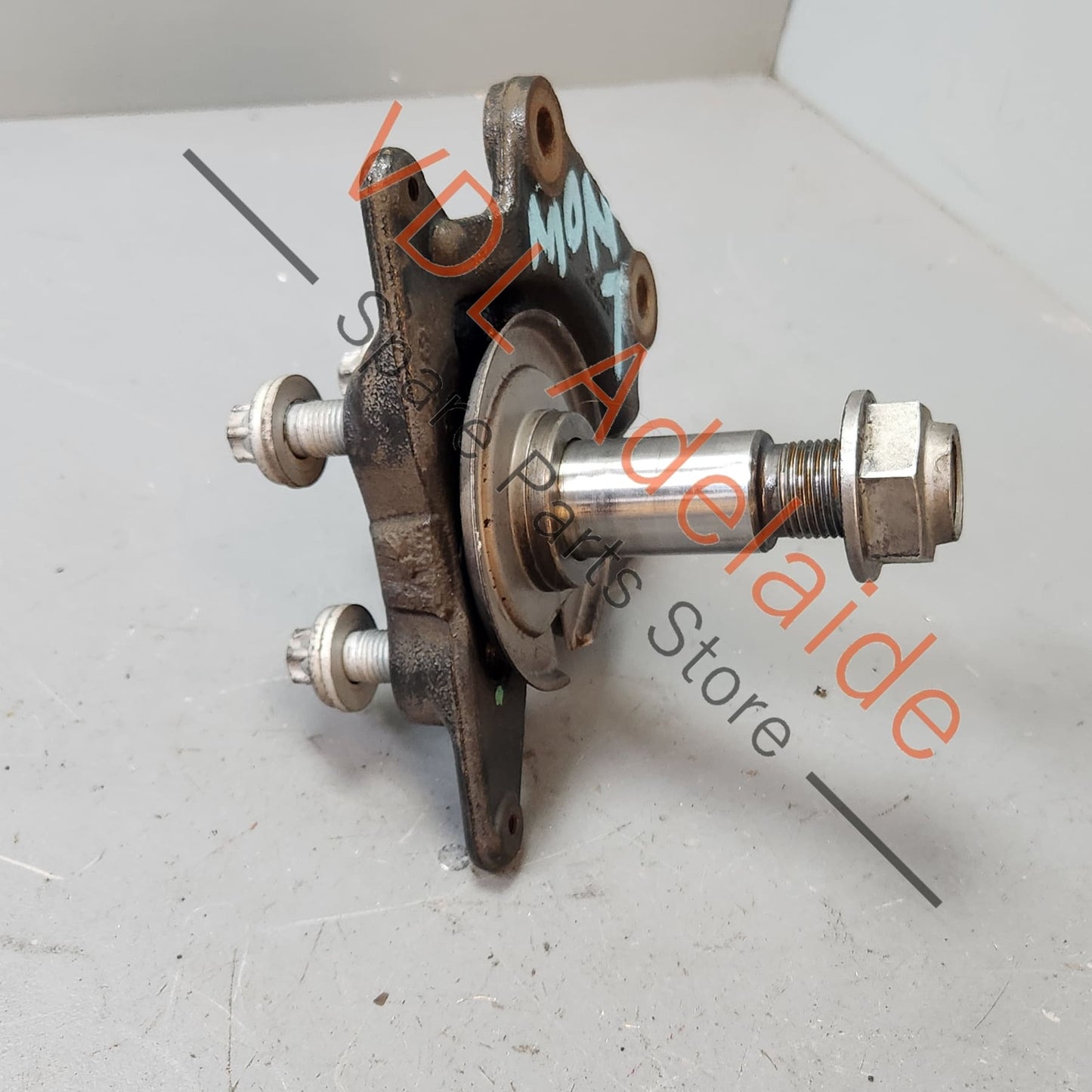 430197682R Renault Megane MK3 III RS250 RS265 RS275 Rear Left Hub Knuckle 430197682R