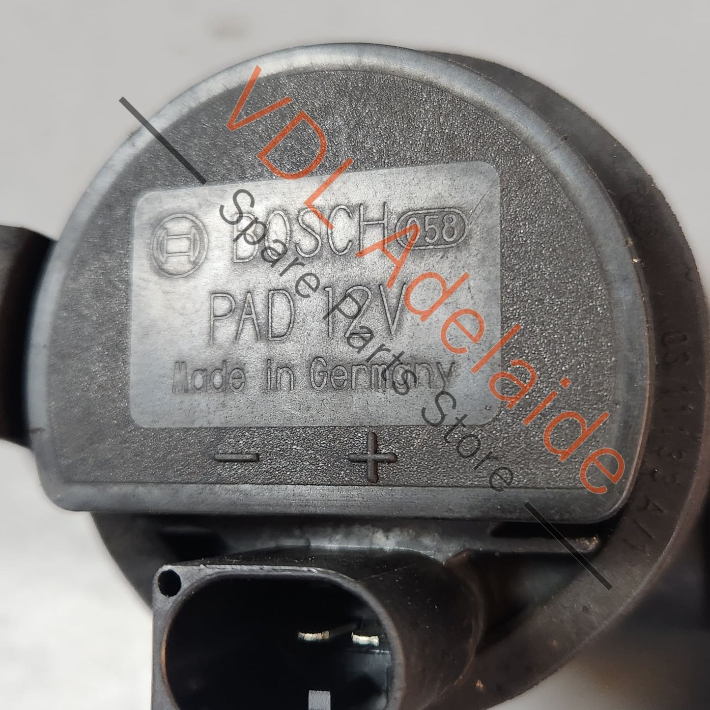 144B00004R Renault Master Megane Kaptur Clio Additional Coolant Water Pump 144B00004R BOSCH 12V