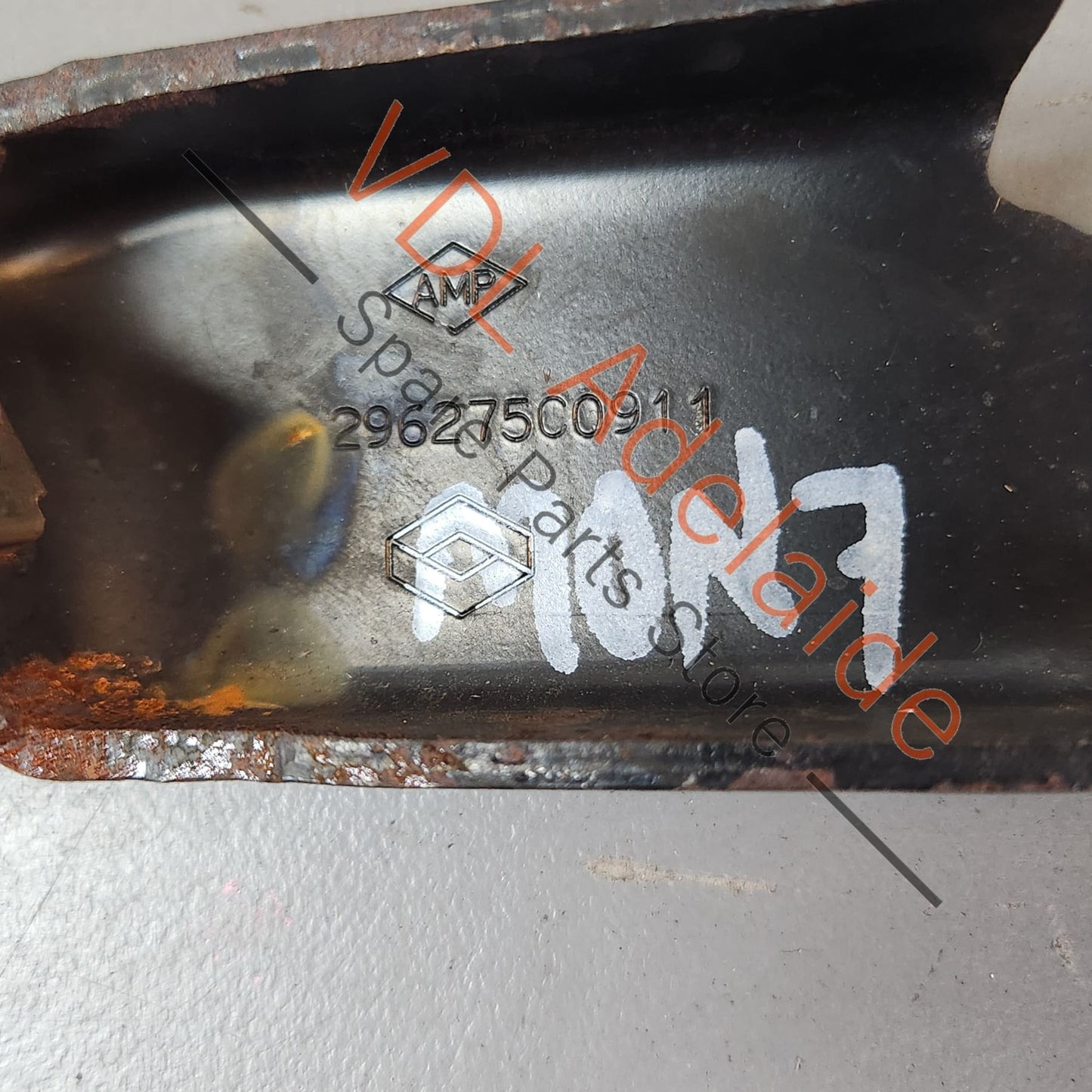 8200296275 Renault Megane RS Catalytic Converter Bracket 8200296275