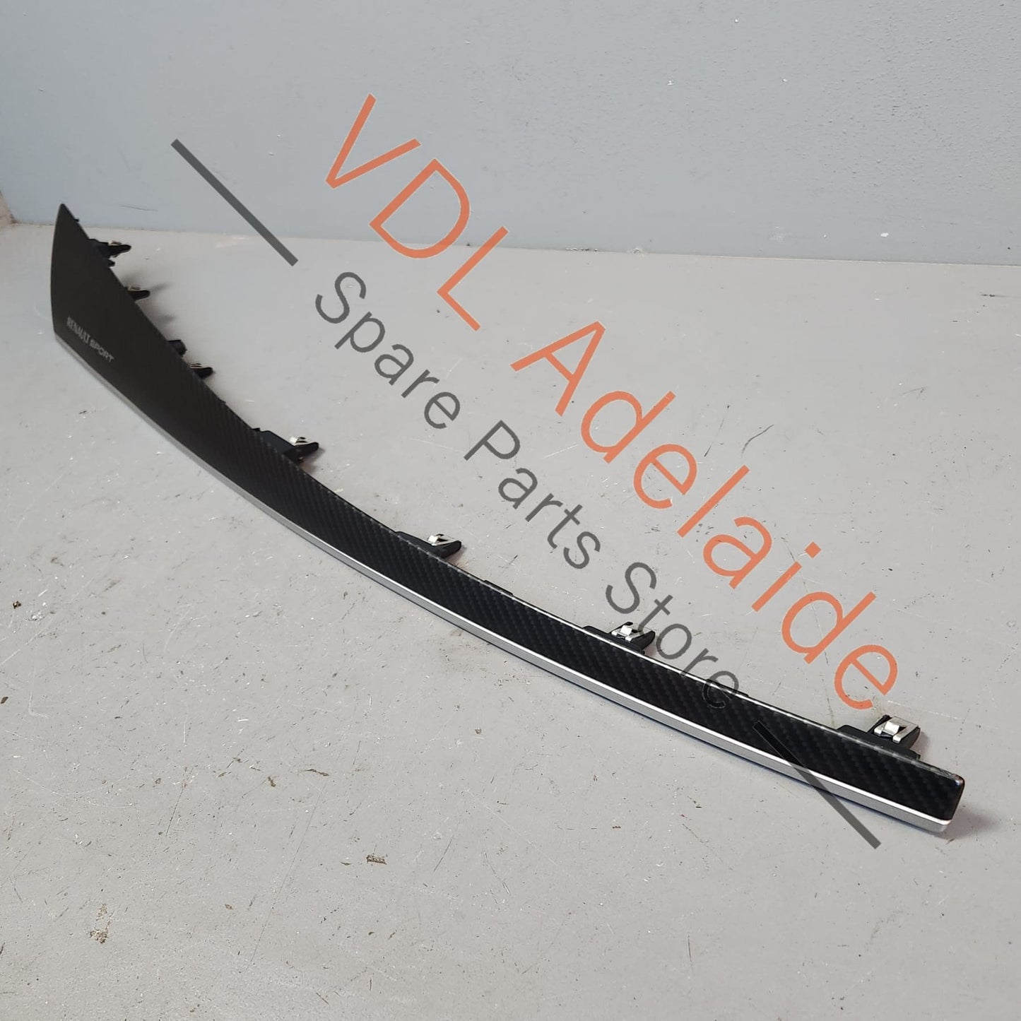 684120008R Renault Megane MK3 III Carbon Sport Dash Trim 684120008R