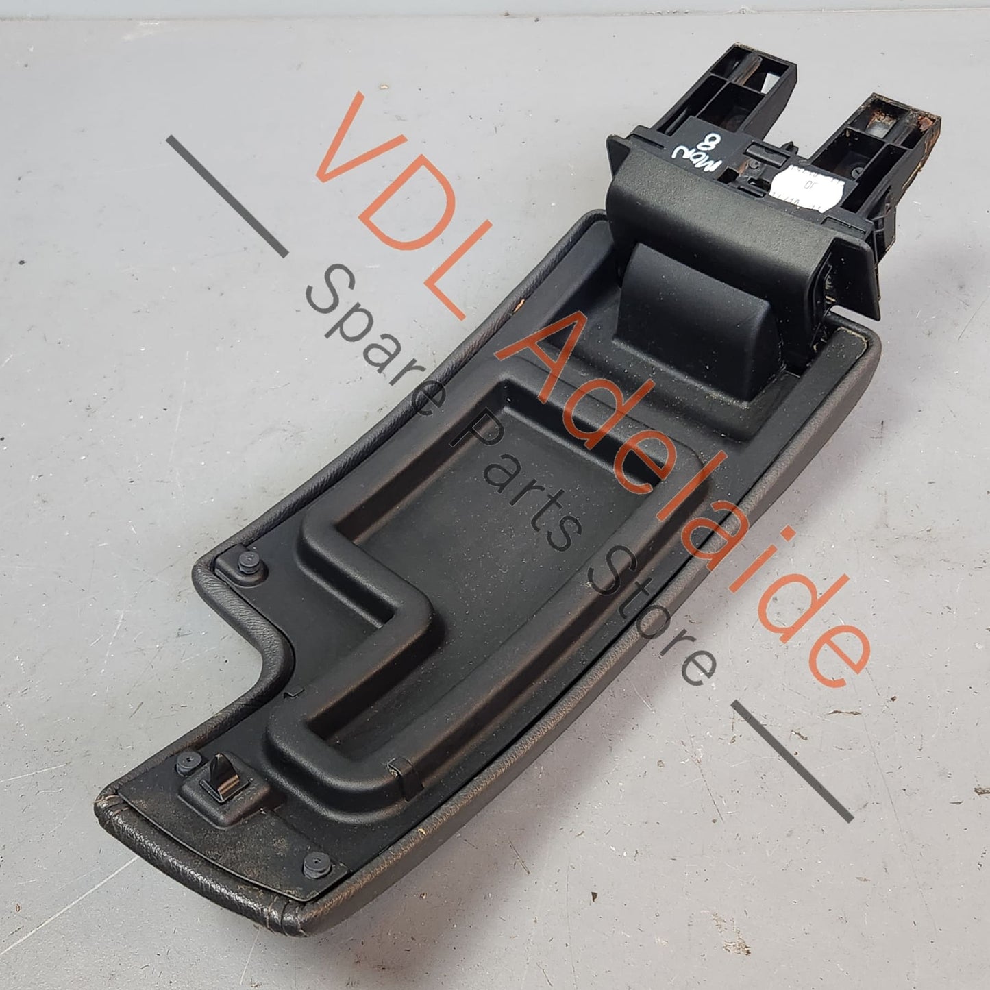 969200013R Renault Megane 3 RHD Middle Armrrest Black Leather 969200013R