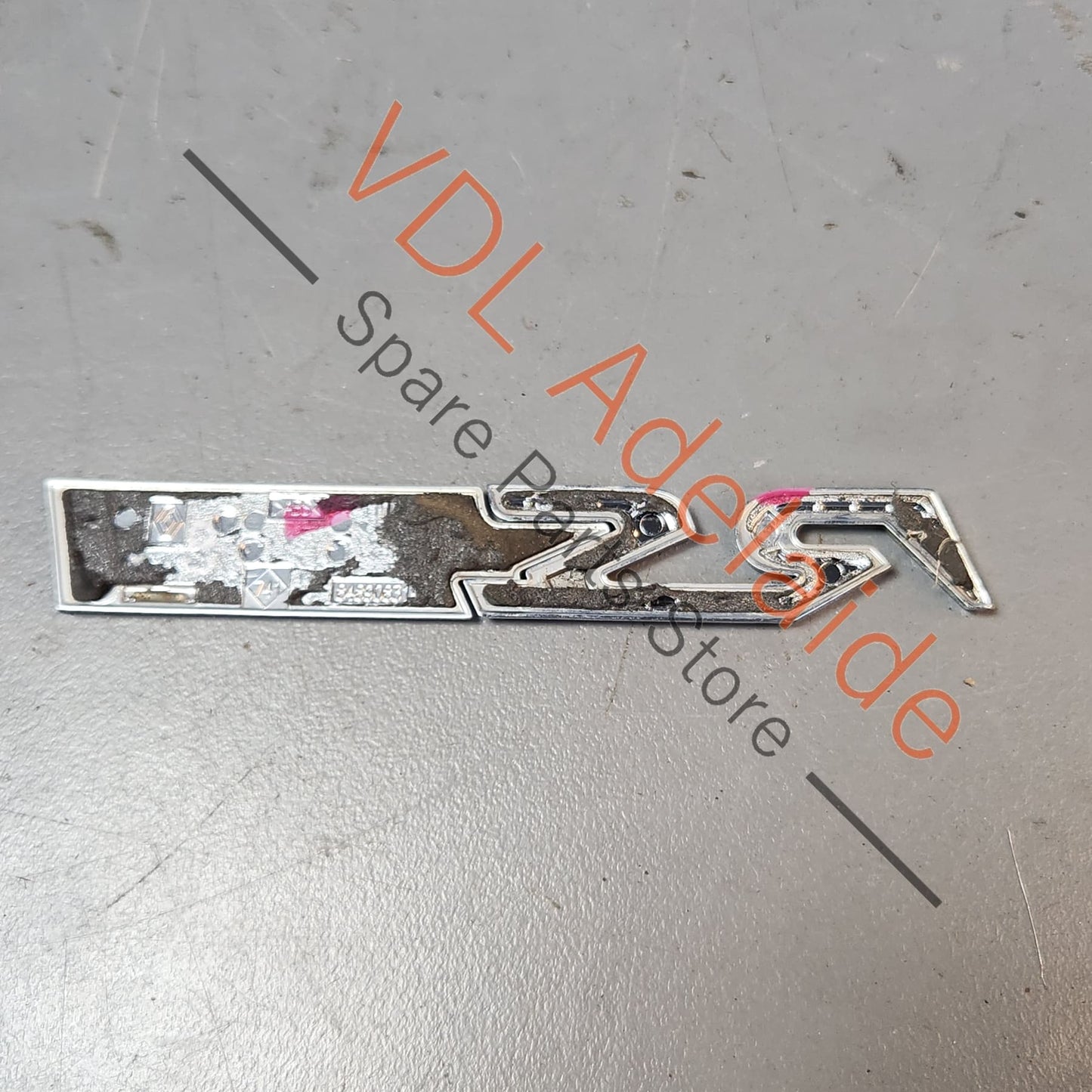 848908319R Renault Sport RS250 RS265 RS275 Rear Boot Trunk Badge Emblem 848908319R
