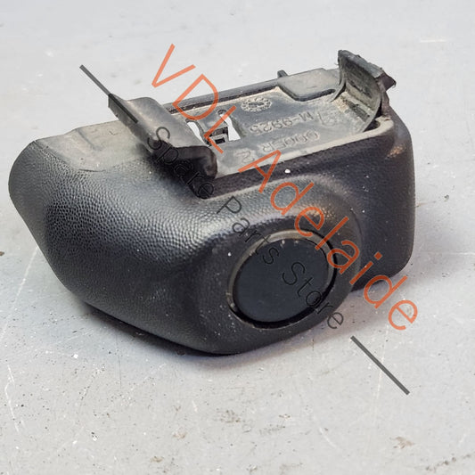 284525188R 284425707R  Renault Megane D95 Front Parking Sensor with Mounting Bracket 284525188R 284425707R 0005R