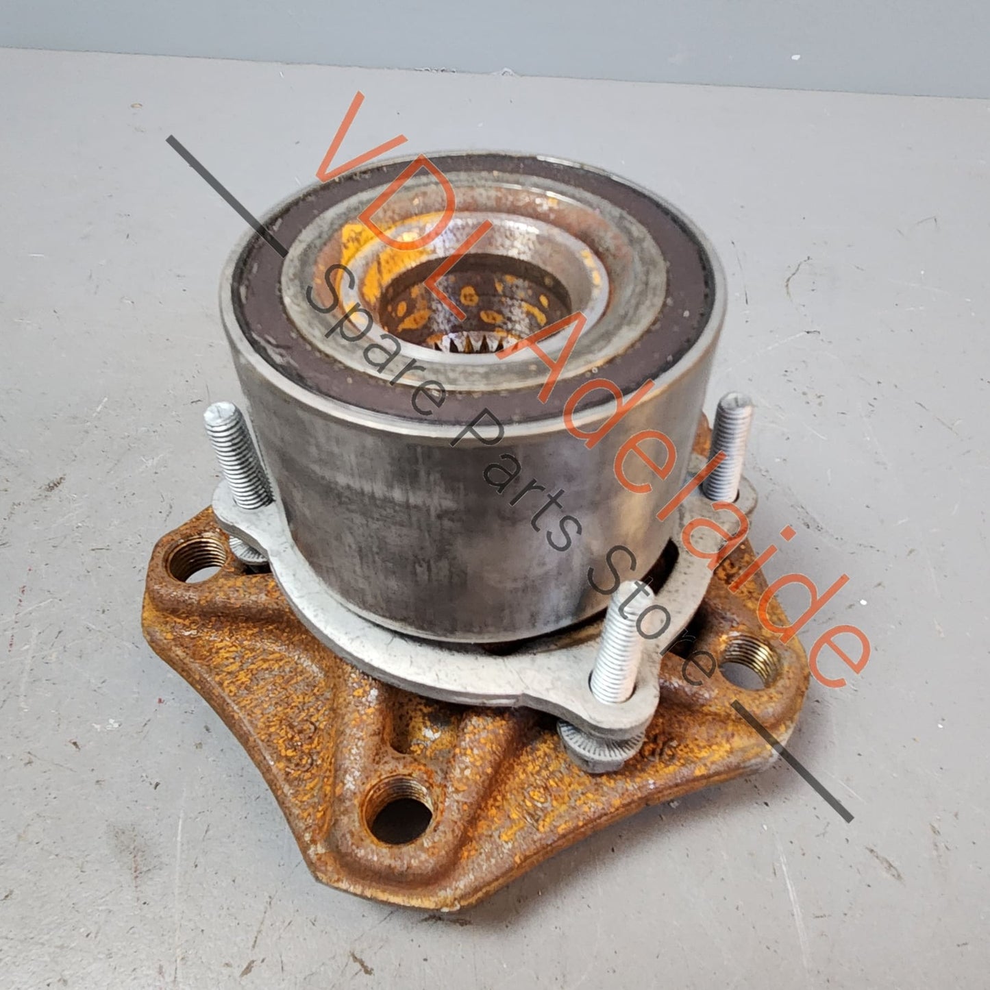 9P1407616 PAE407621 971407621 Porsche Panamera Turbo 971 Rear Wheel Hub & Bearing 9P1407616 PAE407621 971407621
