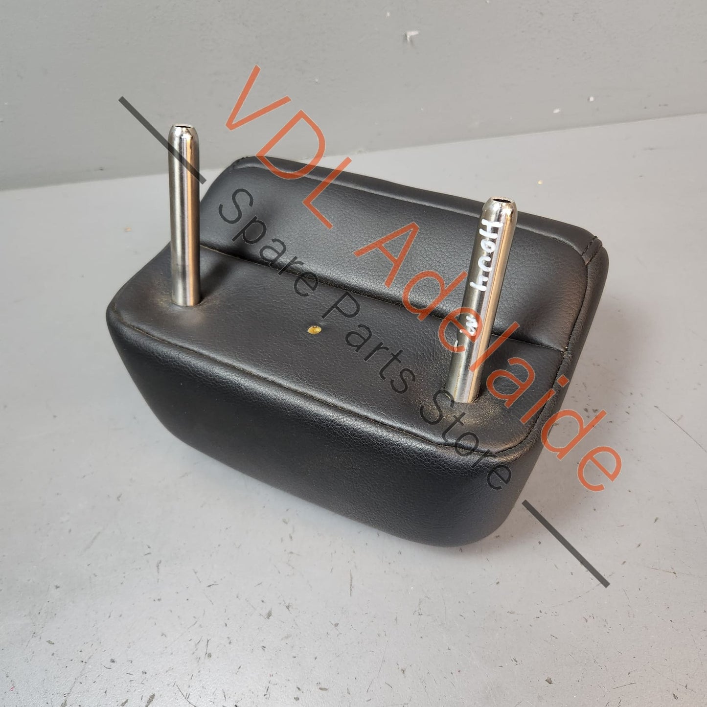 VW Golf MK6 Black Leather Headrest for Rear Middle Centre Seat Interior Trim