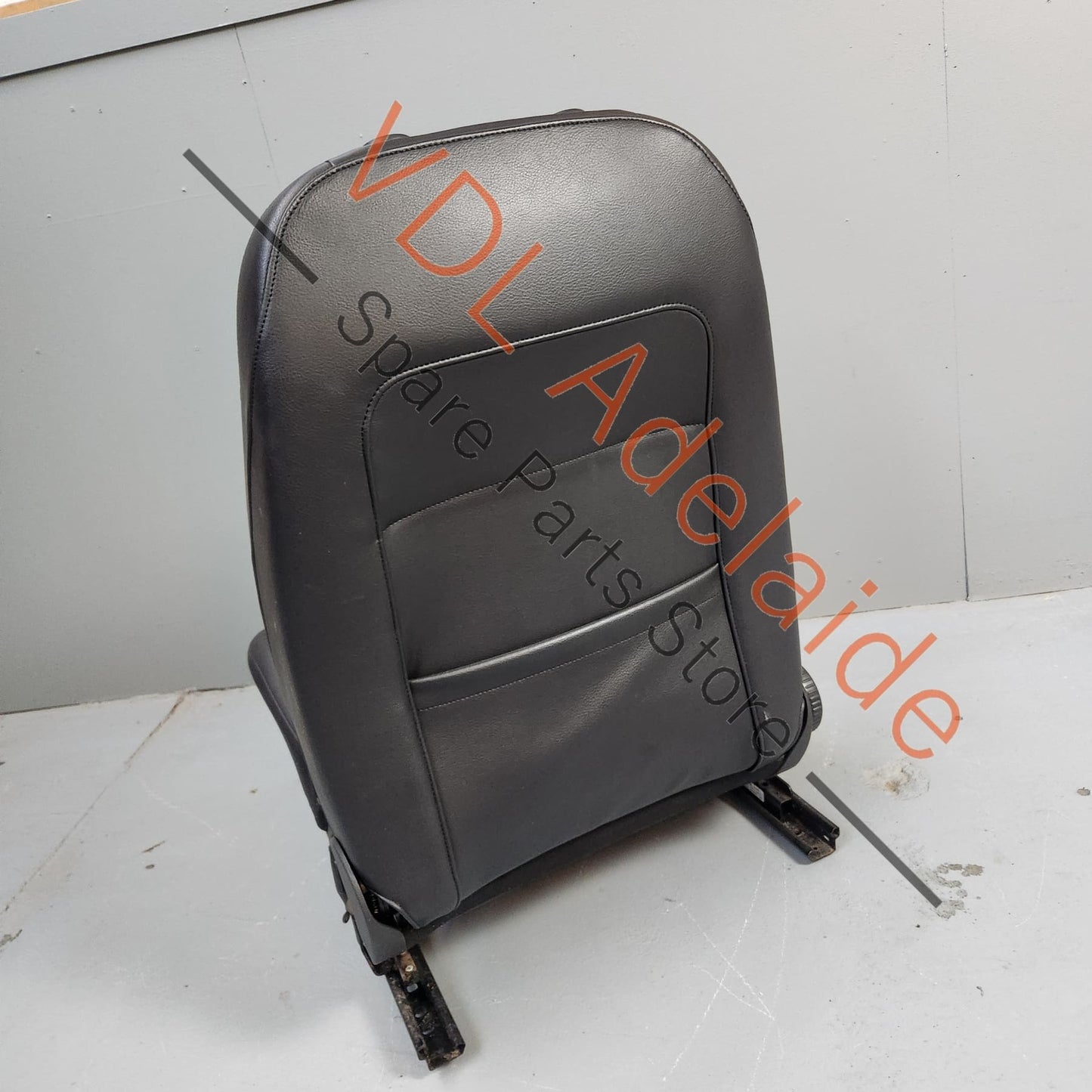 VW Golf R / Gti MK6 Black Leather Front Right Drivers Seat with Heating