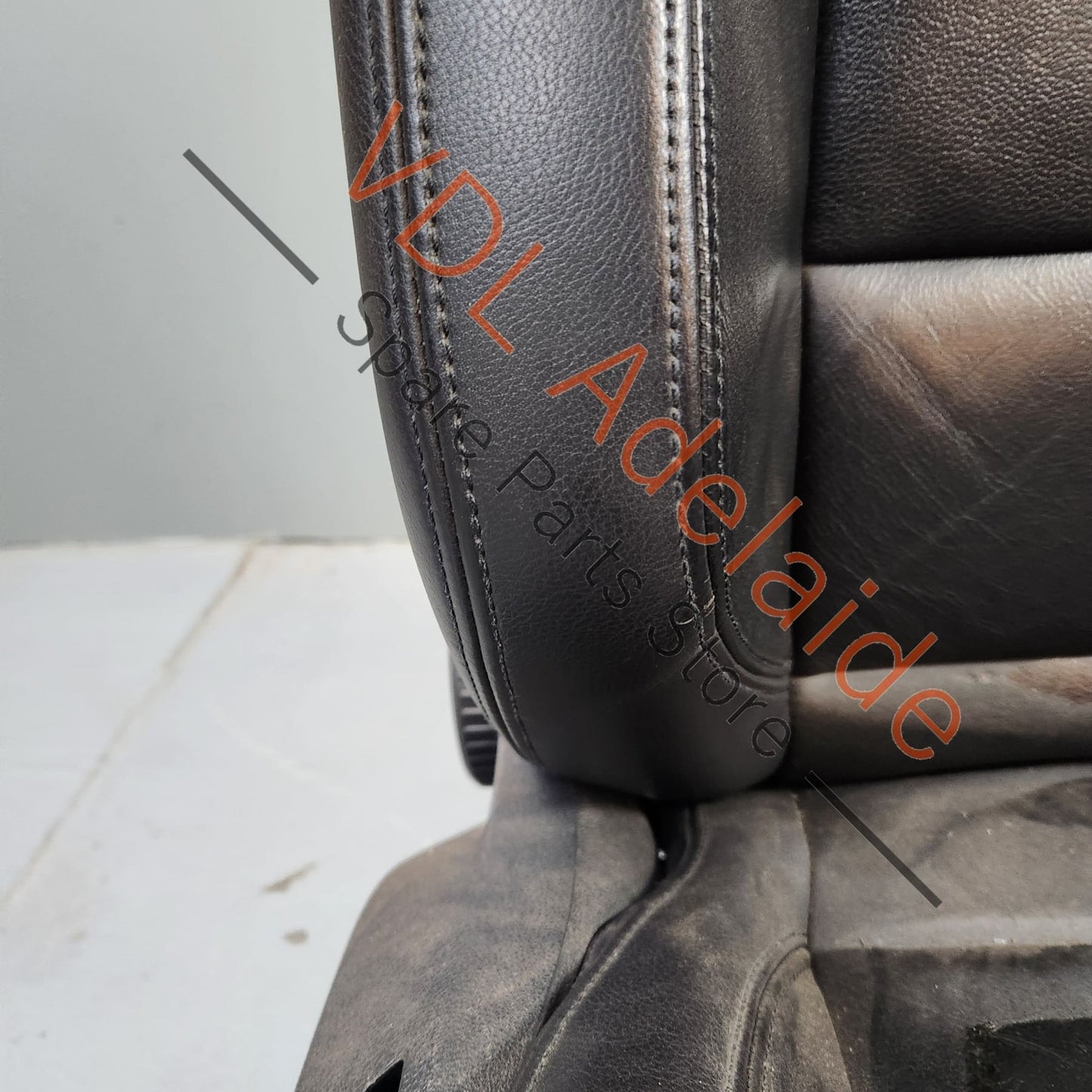 VW Golf R / Gti MK6 Black Leather Front Right Drivers Seat with Heating