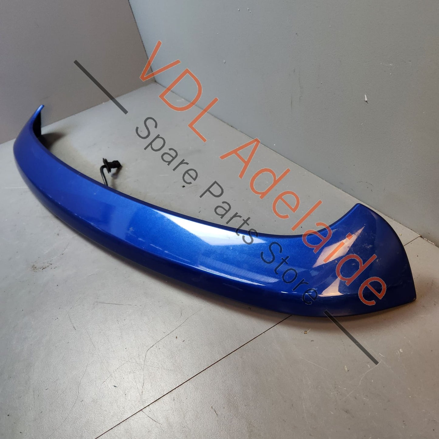 1K6827933DGRU VW Golf MK5 R32 Gti Rear Spoiler Genuine OEM 1K6827933D
