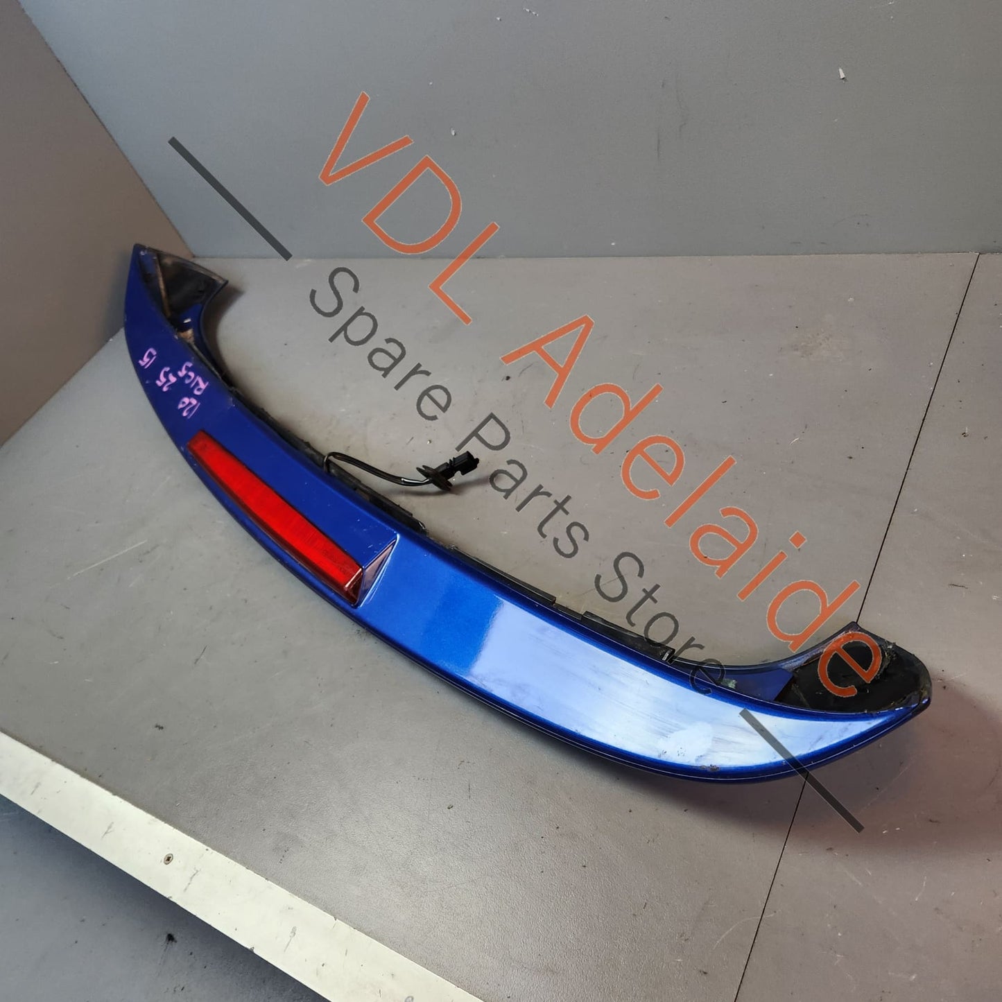 1K6827933DGRU VW Golf MK5 R32 Gti Rear Spoiler Genuine OEM 1K6827933D