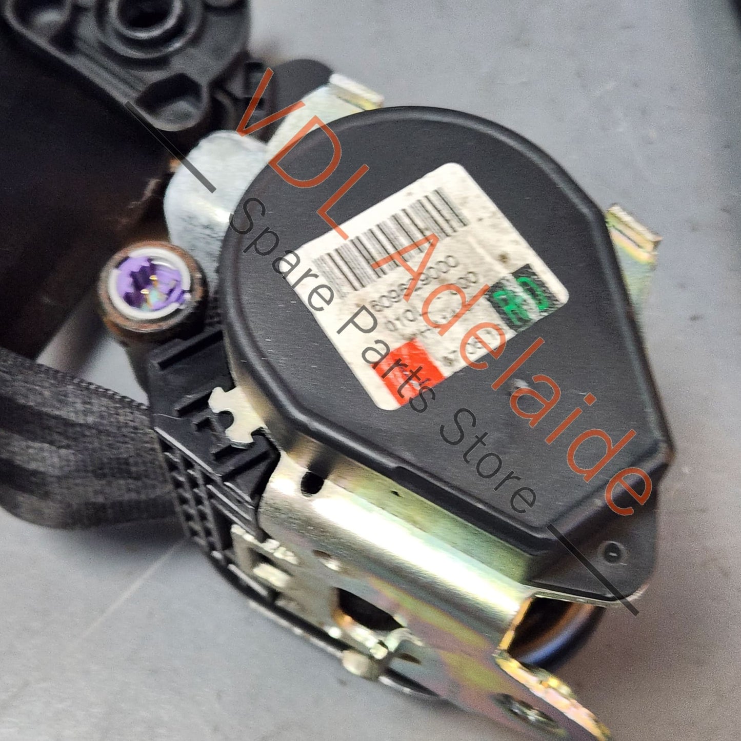 1K4857705ATRAA 1K4857705T VW Golf MK5 Left Front Seatbelt 1K4857705T 1K4857705AT RAA Suit 4dr RHD vehicles