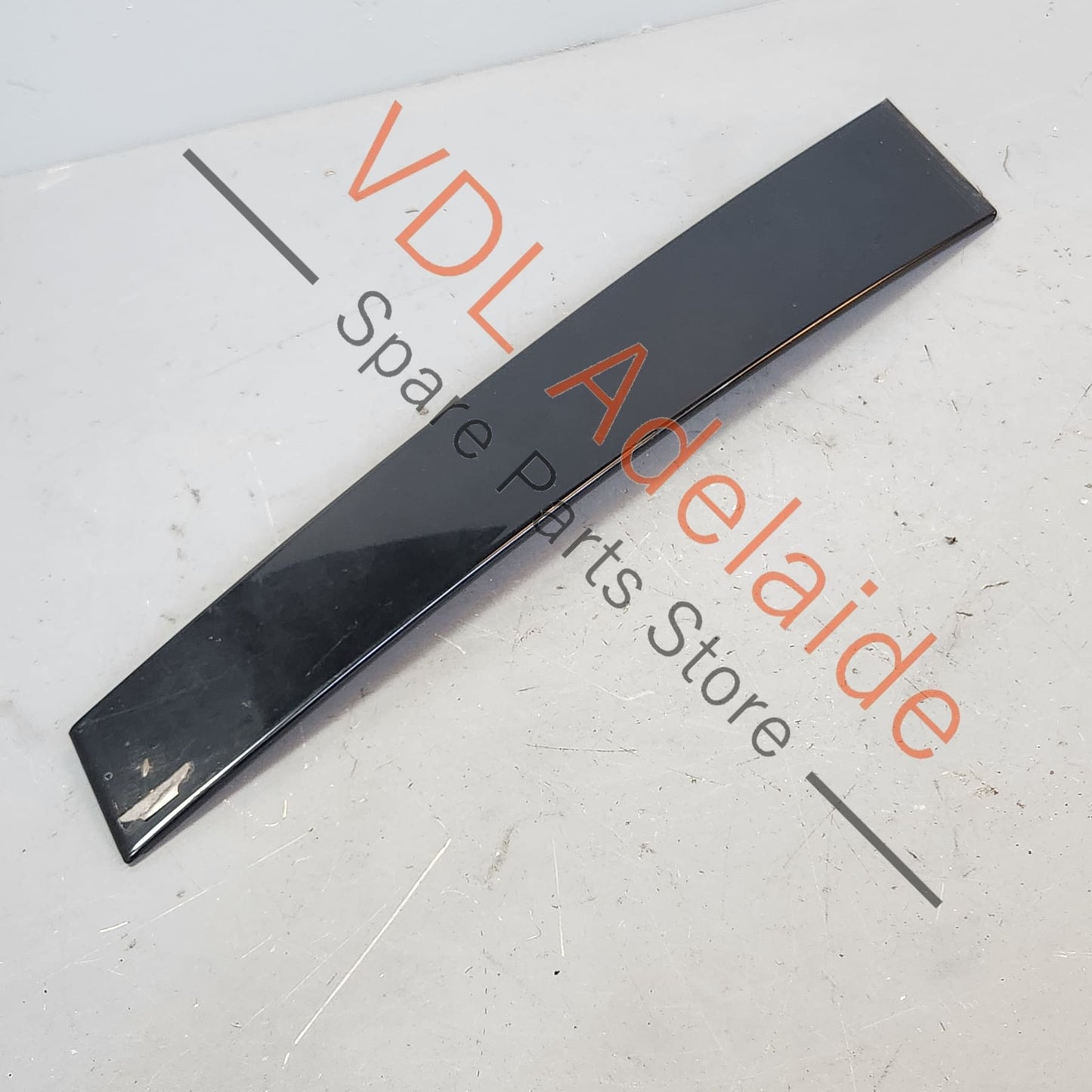 1K4837902B VW Golf MK5 Front Right B Pillar Exterior Door Window Trim Molding Gloss Black 1K4837902B 041