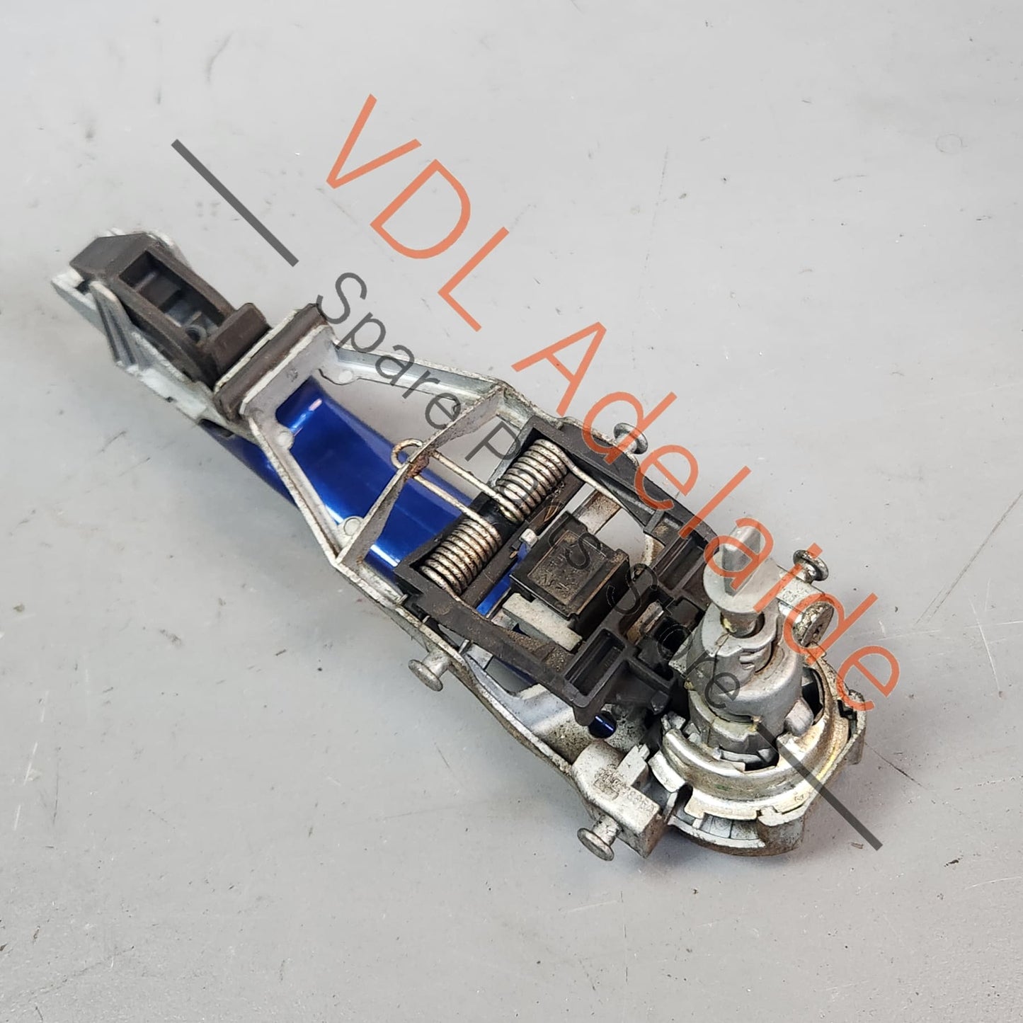 3B0837205G 1K0837885A VW Golf MK5 Drivers Exterior Door Handle Assembly Complete 3B0837205G GRU 1K0837885A