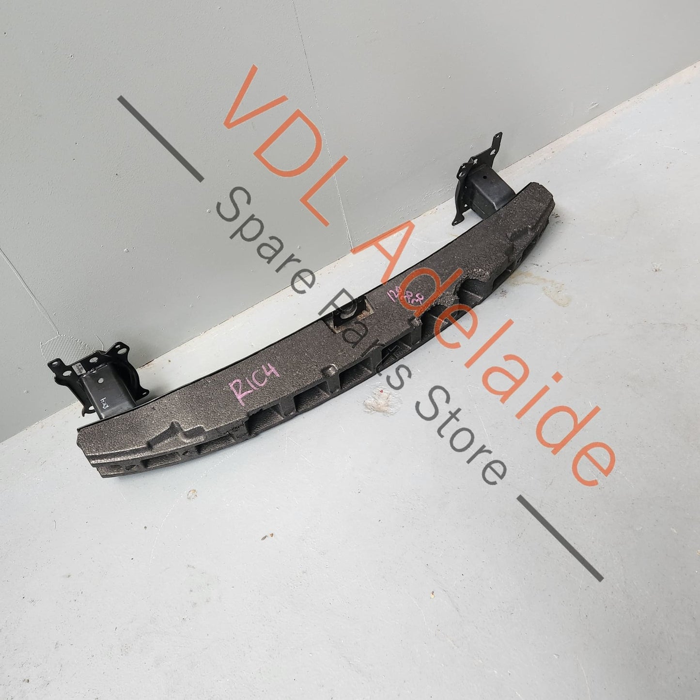 1K5807109E 1K0807248B 1K5807109C Volkswagen VW Golf Mk5 2003-09 Front Bumper Impact Absorption Crash Bar GTi R32 1K5807109E 1K0807248B 1K5807109C