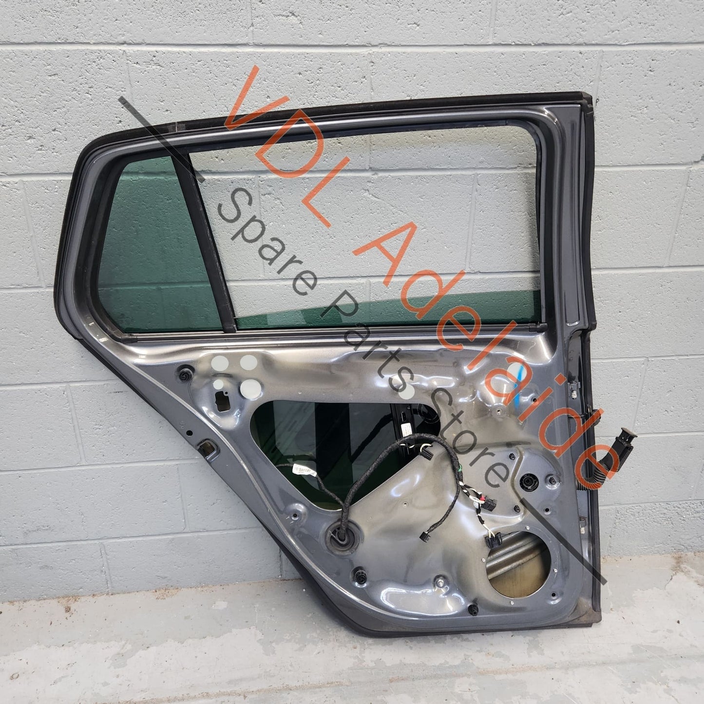 5G4833055AC VW Golf MK7 7.5 Rear Left Door Shell Panel Indium Grey LR7H X3X3 5G4833055AC