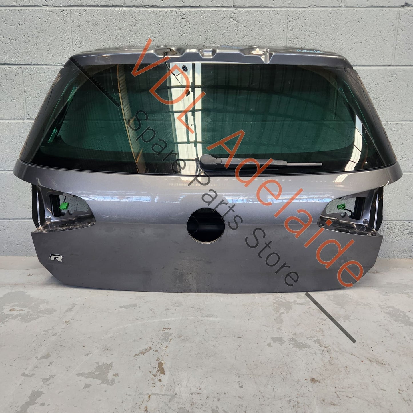 5G6827025AB 5G6845051R VW Golf MK7.5 Bootlid Boot Trunk Rear Hatch Lid Door Panel Shell w Tinted Glass Indium Grey LR7H X3X3 5G6827025AB 5G6845051R