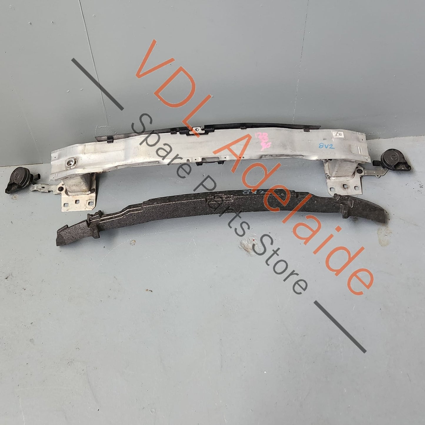 8V0807109B Audi A3 S3 8V Sedan Aluminium Crash Impact Bumper Bar Reo 8V0807109B 8V3807550C