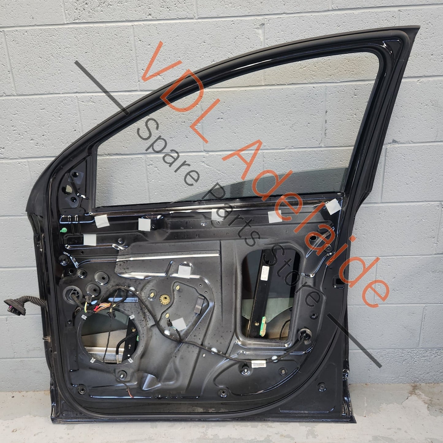 4L0845202A 4L0831052A Audi Q7 4L Front Right Door Shell Panel incl Glass 4L0831052A 4L0845202A 2T2T Orca Black Metallic