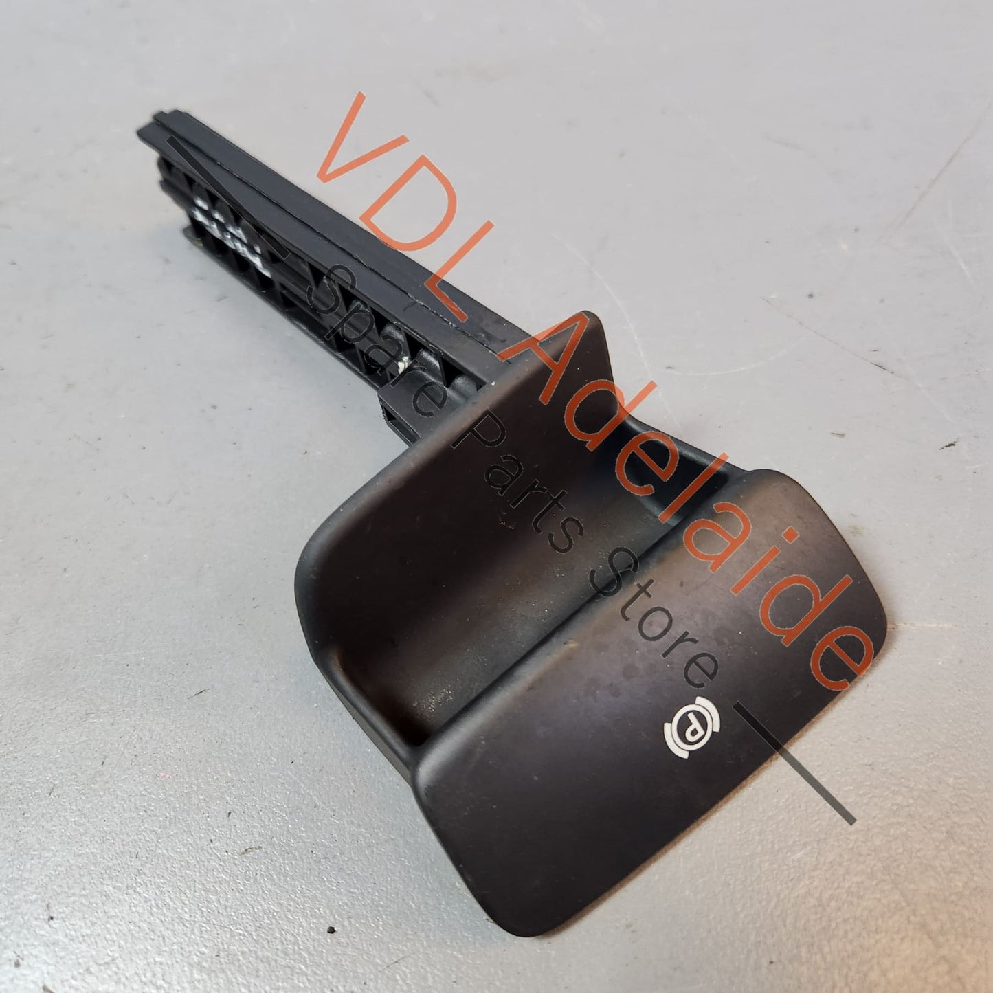 4L2711814 4L2711878 Audi Q7 4L Park Brake Release Actuator Grip Handle for RHD 4L2711814 / 4L2711878