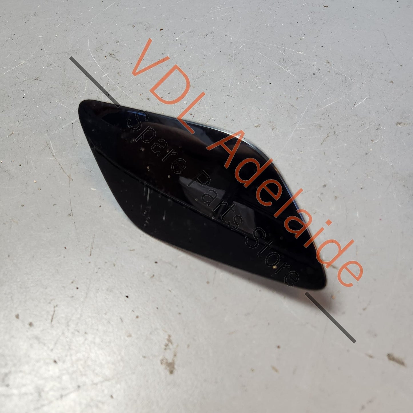 4L0955276G Audi Q7 4L Right RHS Side Headlight Washer Nozzle Cover Cap 4L0955276G
