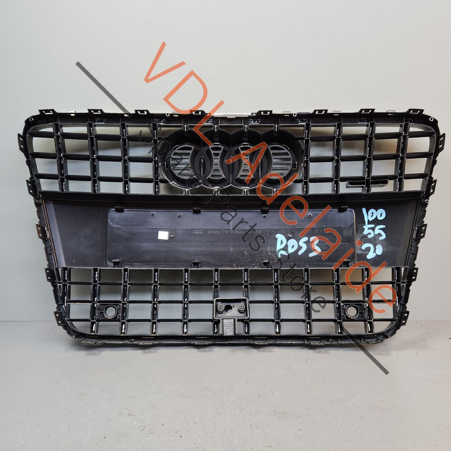 4L0853651GT94 Audi Q7 Front Radiator Grille Genuine OEM 4L0853651G T94 Includes Badges
