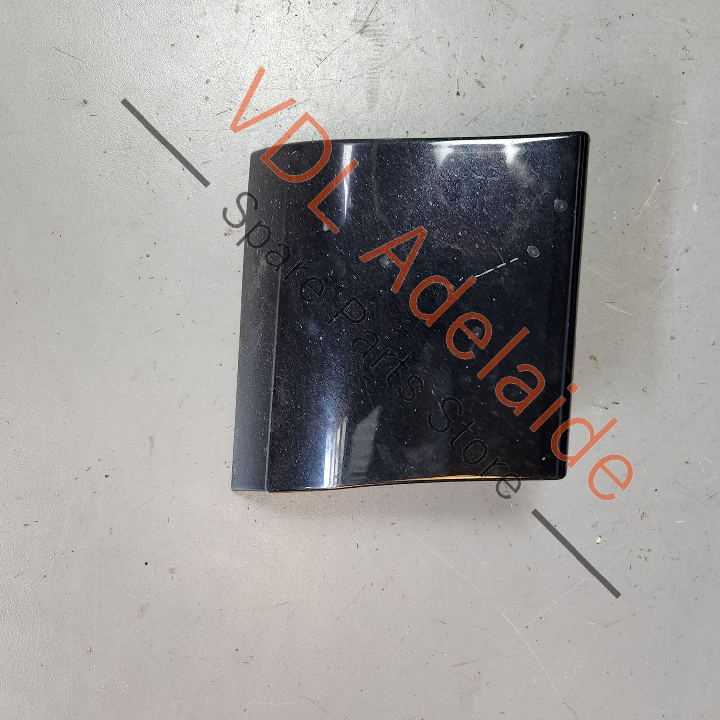 4L0854959B 4L0854959A Audi Q7 Left Front Fender Lower Exterior Molding Flare Trim 4L0854959A 4L0854959B 2T2T Orca Black Metallic