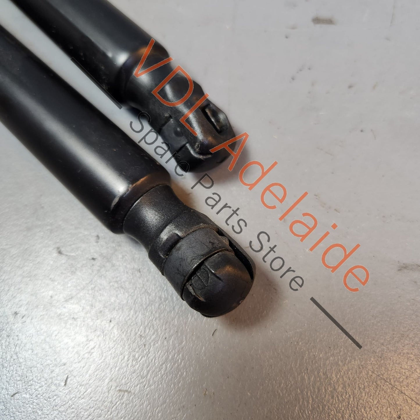 4L0827552F Audi Q7 Boot Hatch Rear Lid Lift Gas Struts 4L0827552F