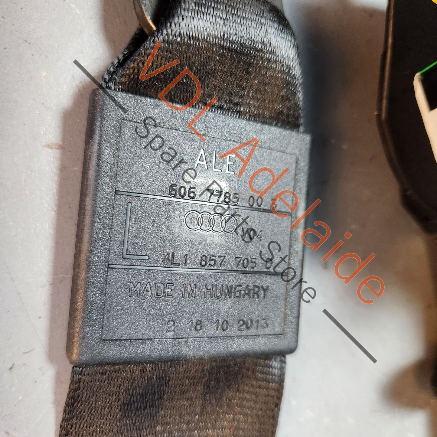 4L1857705D Audi Q7 4L Front Left Seatbelt Seat Belt 4L1857705D