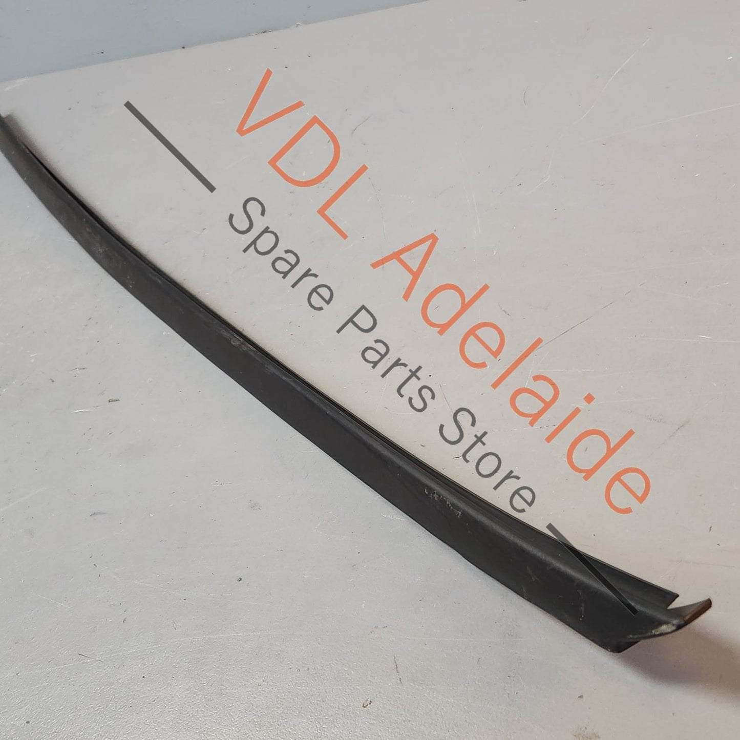 4L0854328 Audi Q7 Windscreen Water Deflector Strip Moulding Right Side 4L0854328