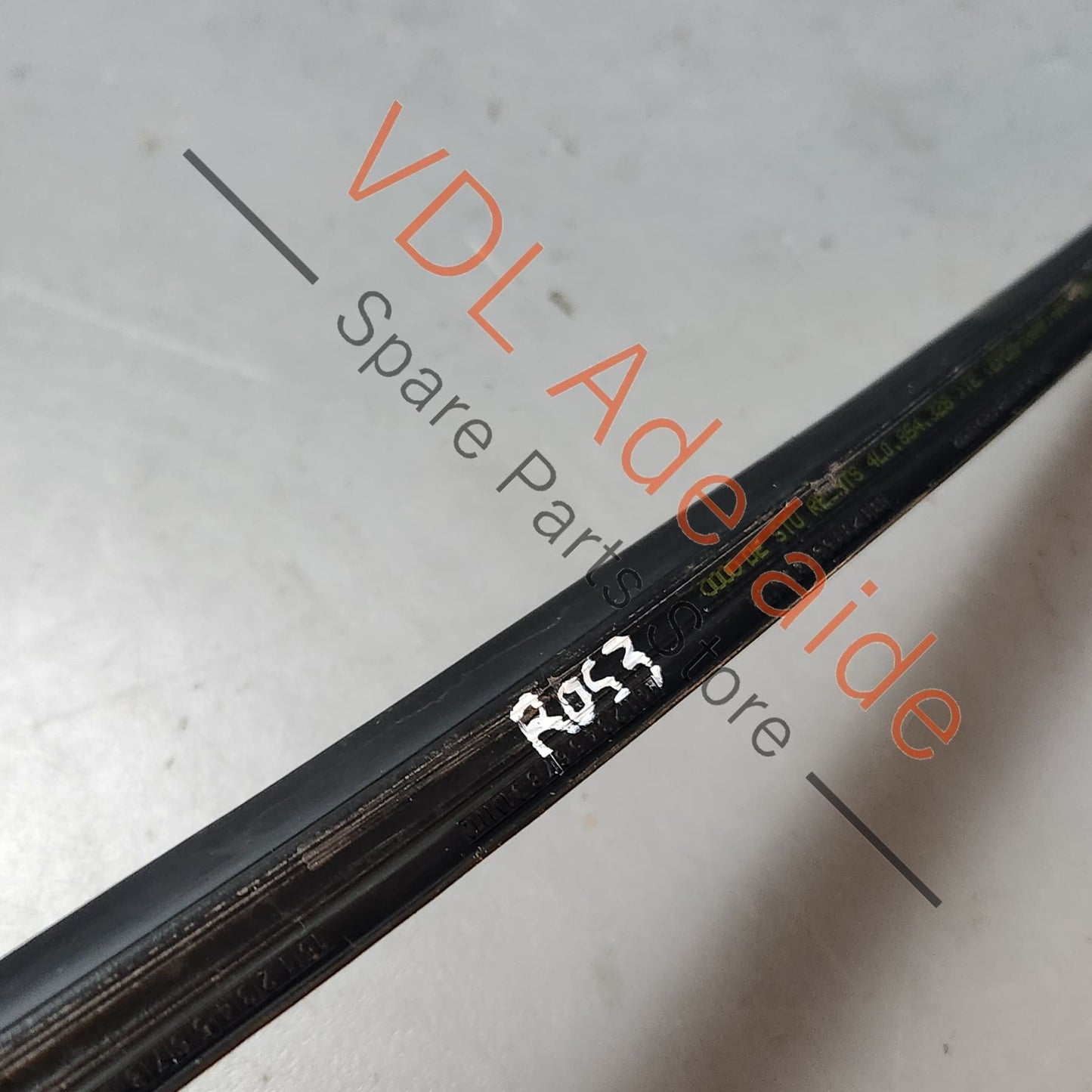 4L0854328 Audi Q7 Windscreen Water Deflector Strip Moulding Right Side 4L0854328